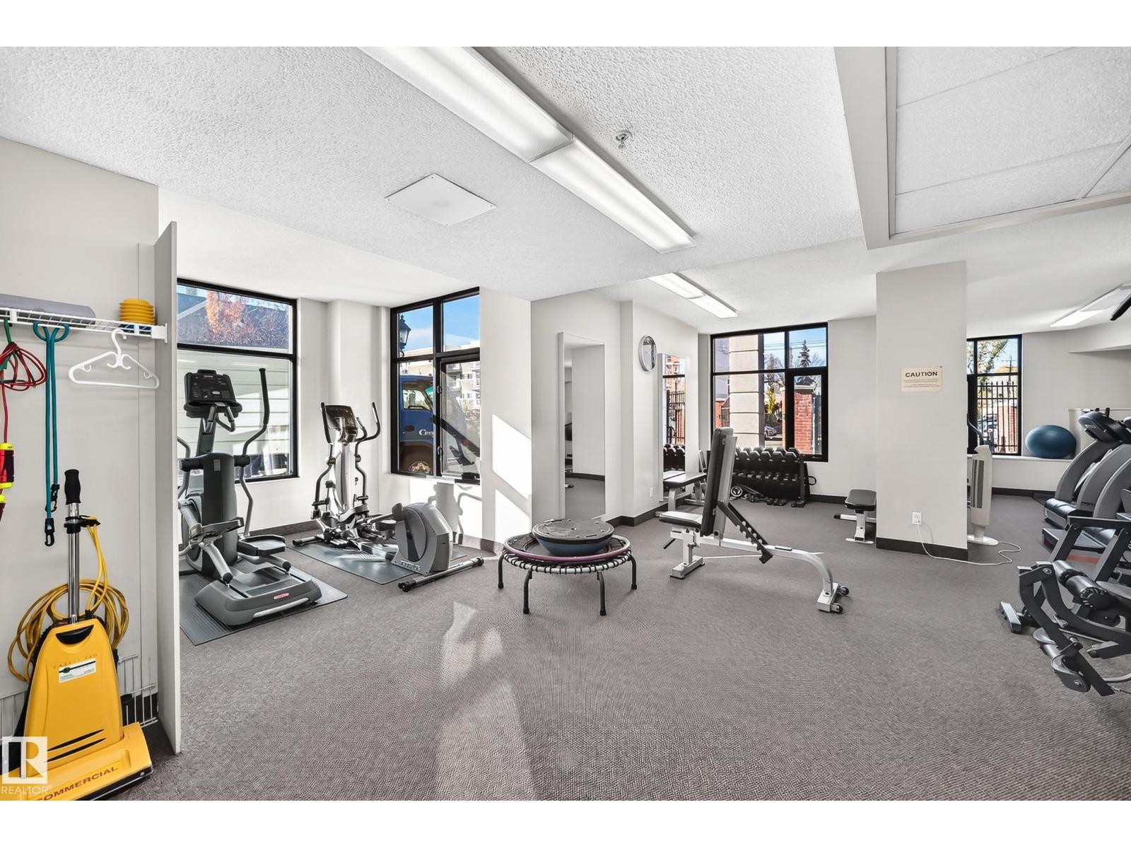 #103 9020 Jasper Av Nw Property Photo 32