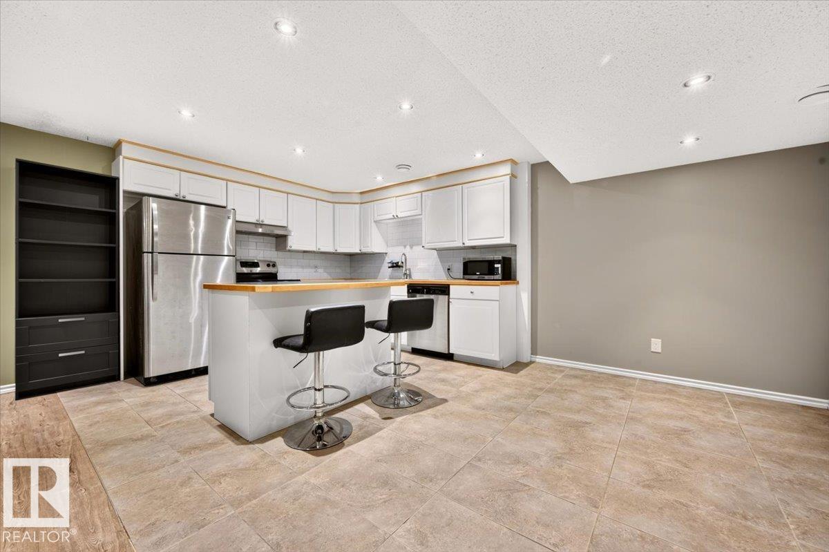8512 134 Av Nw Property Photo 8