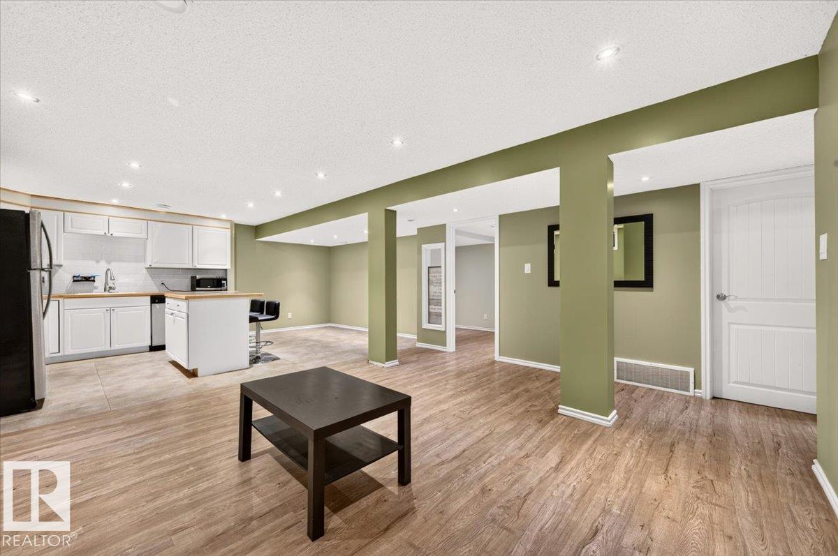 8512 134 Av Nw Property Photo 13