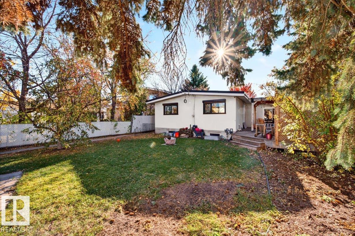 8512 134 Av Nw Property Photo 30