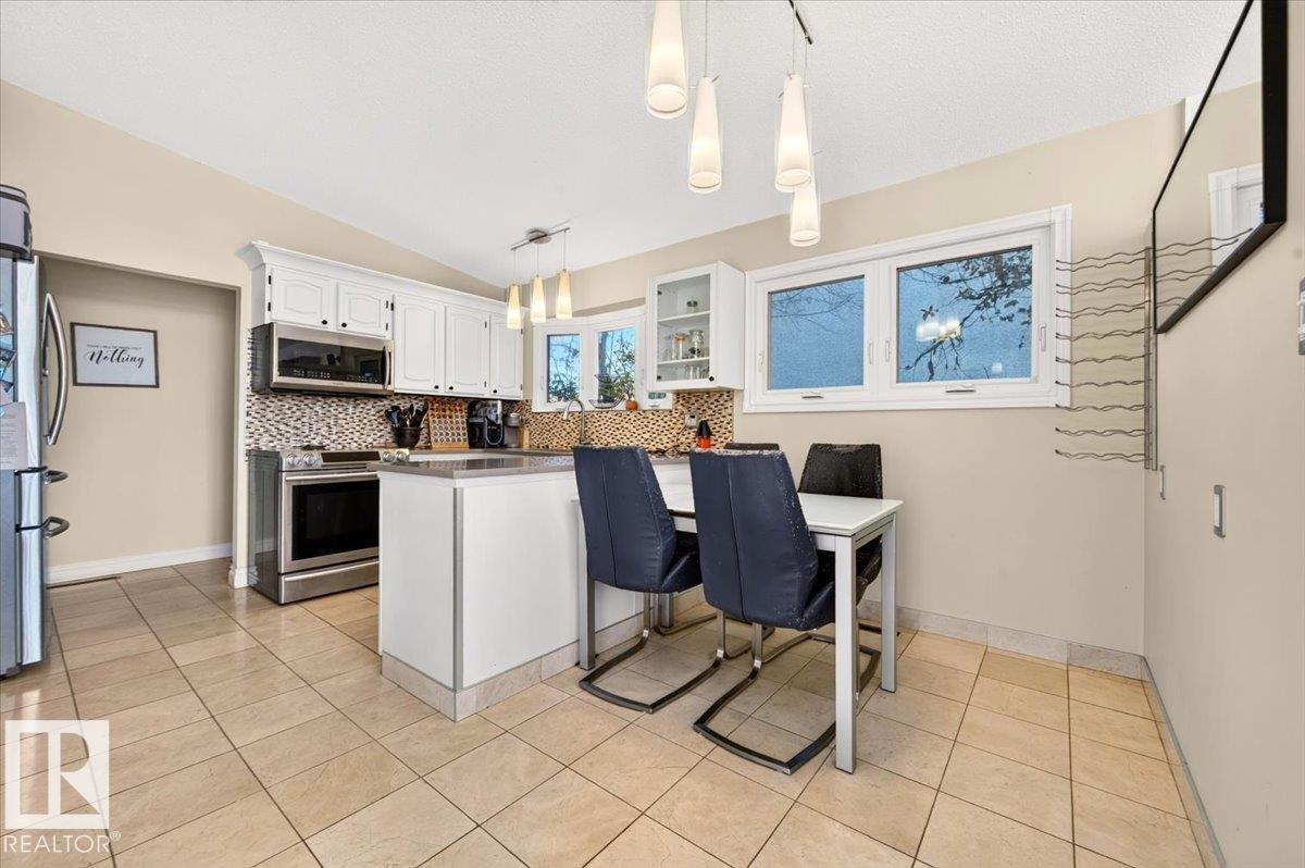 8512 134 Av Nw Property Photo 49