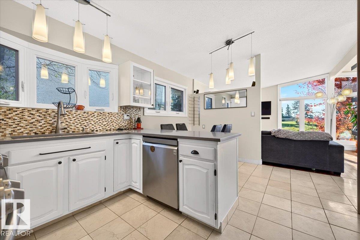 8512 134 Av Nw Property Photo 56