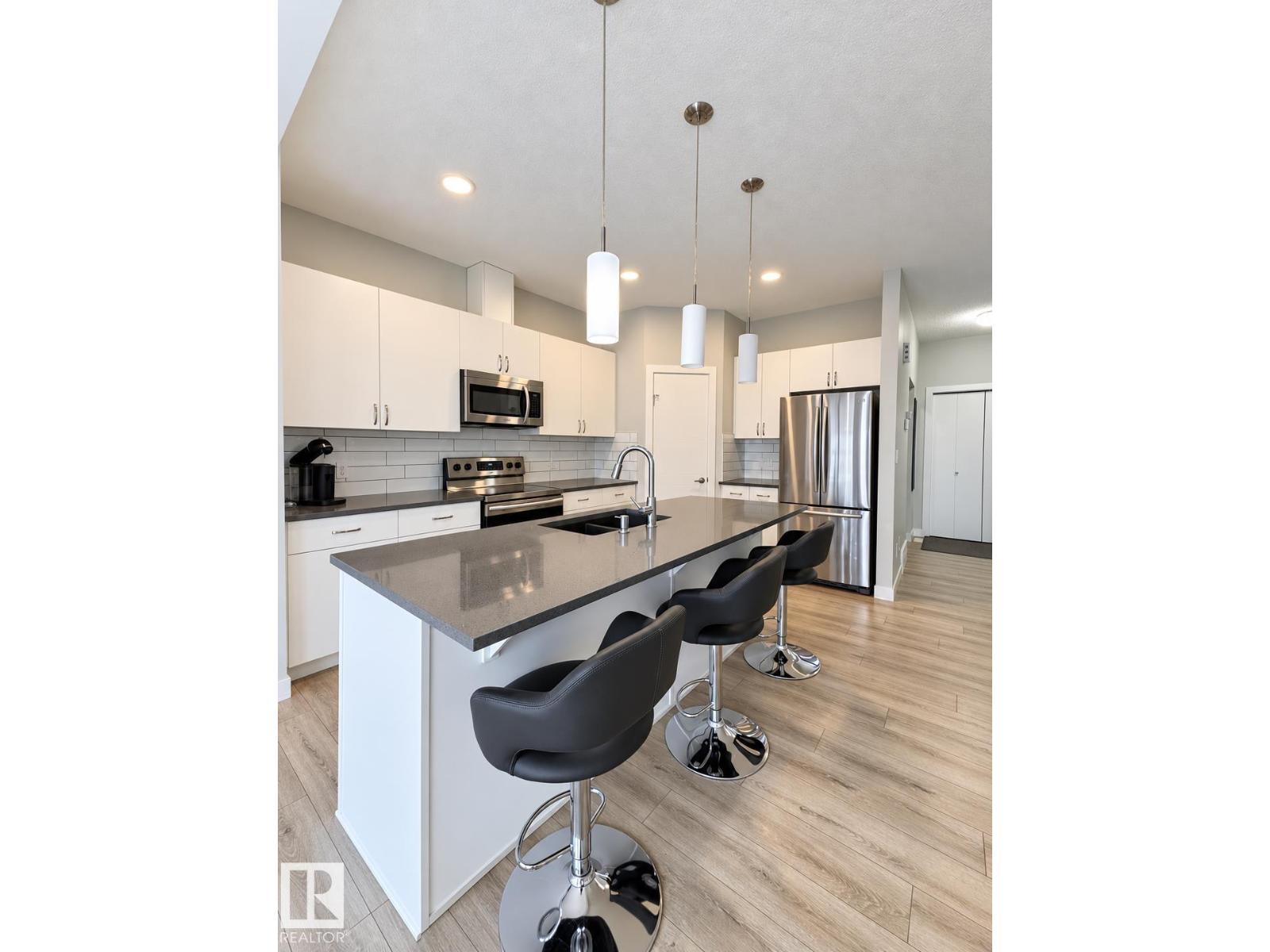 262 39a Av Nw Property Photo 7