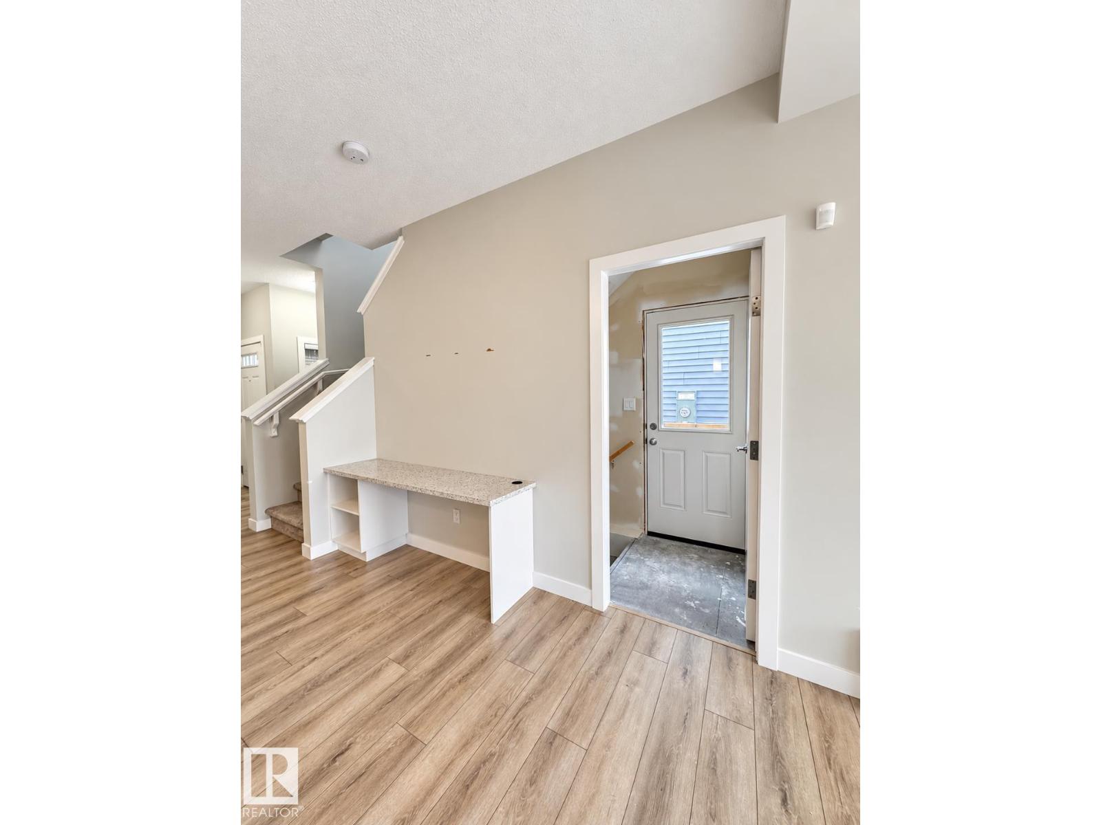 262 39a Av Nw Property Photo 17