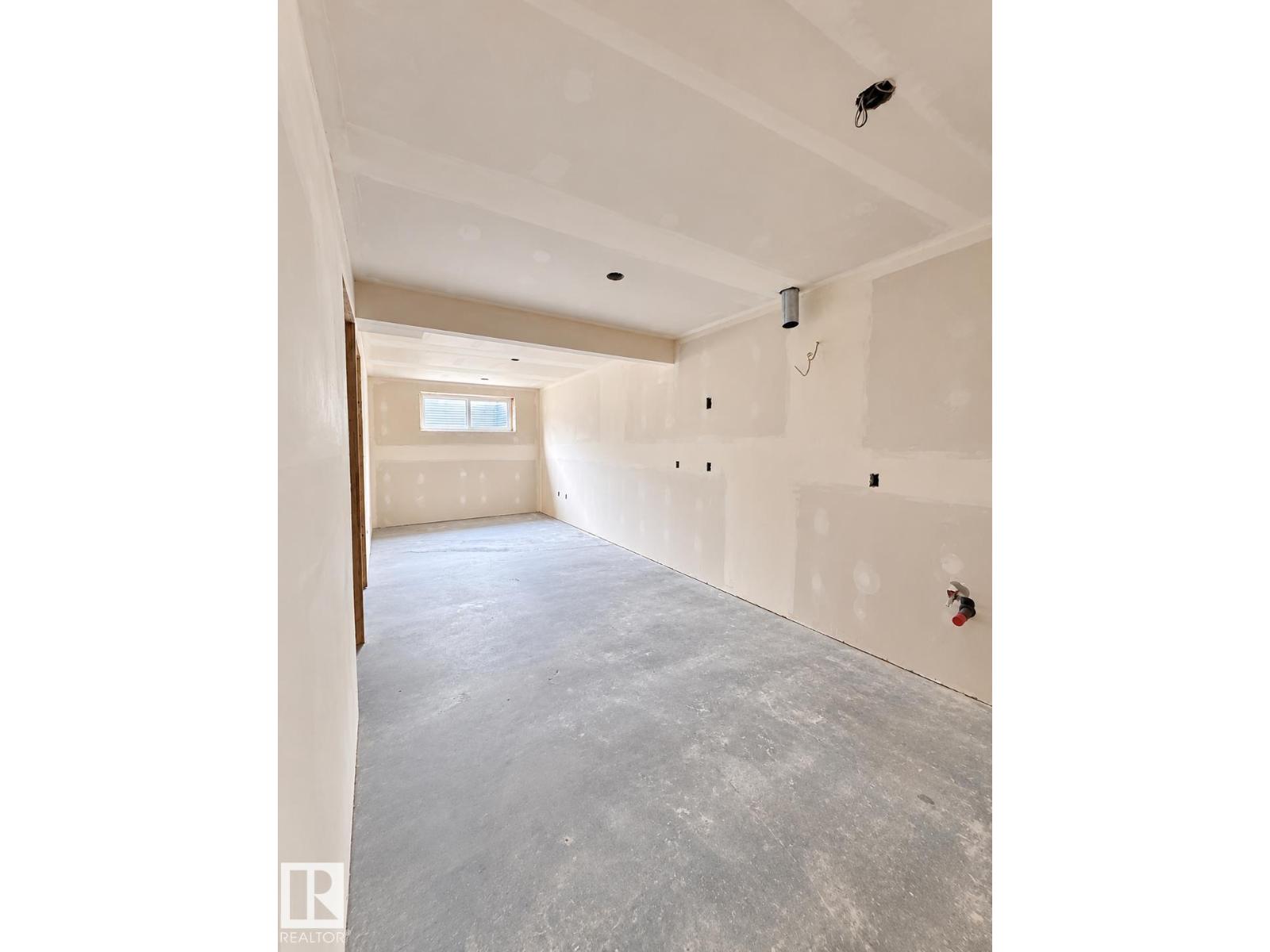 262 39a Av Nw Property Photo 32