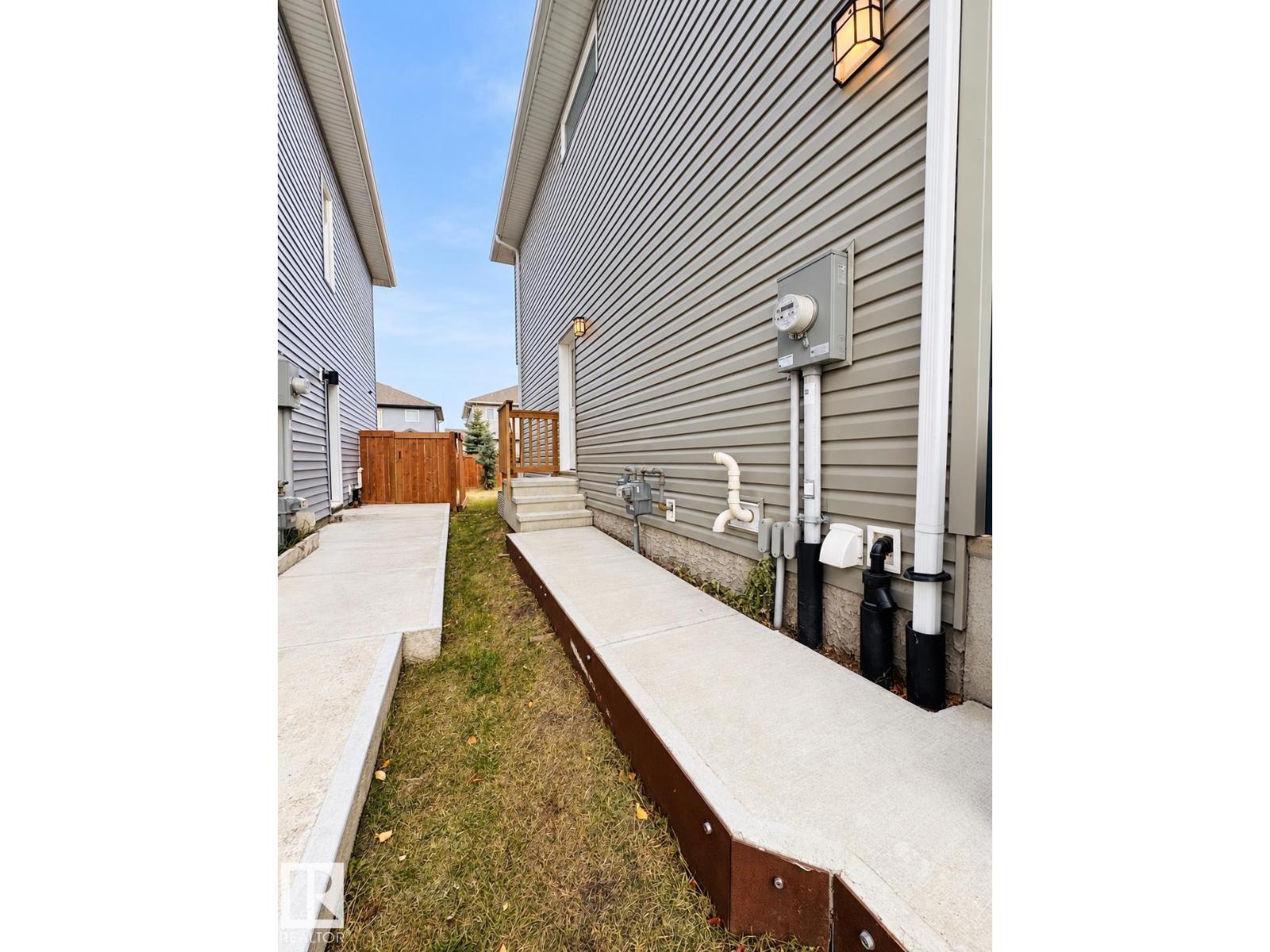 262 39a Av Nw Property Photo 40