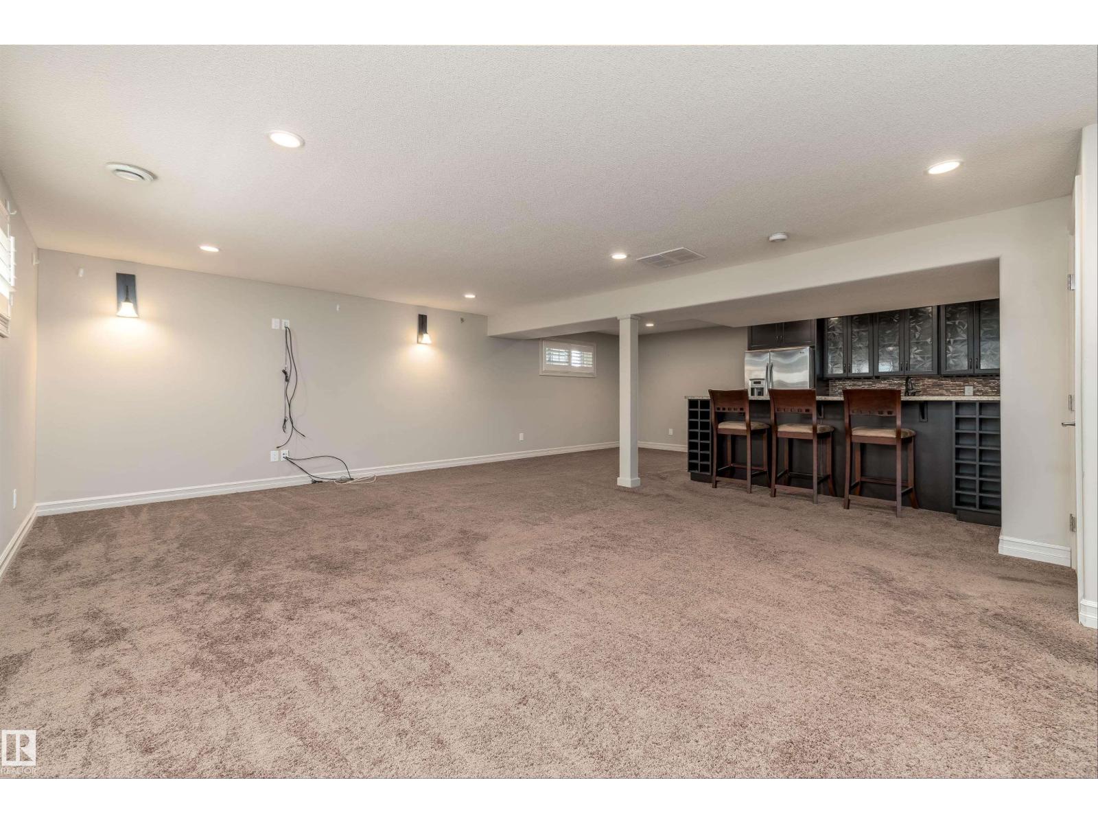 1976 67 St Sw Property Photo 32