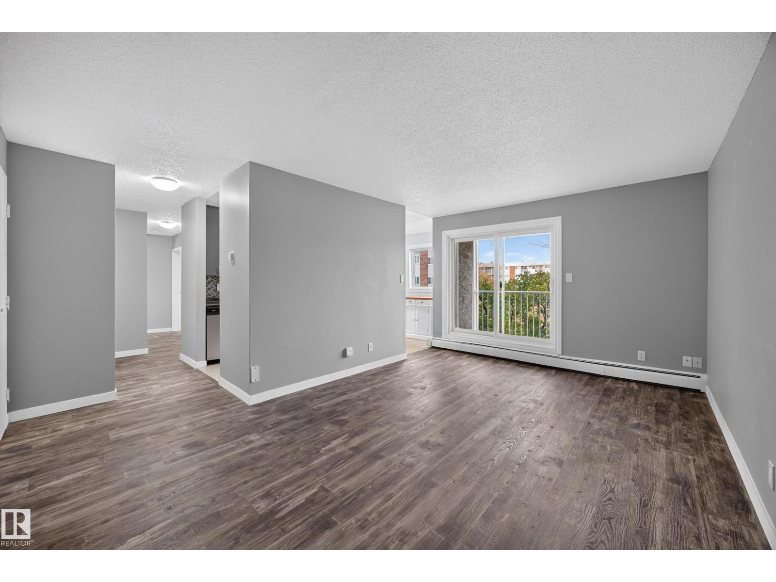 #27 11245 31 Av Nw Property Photo 6