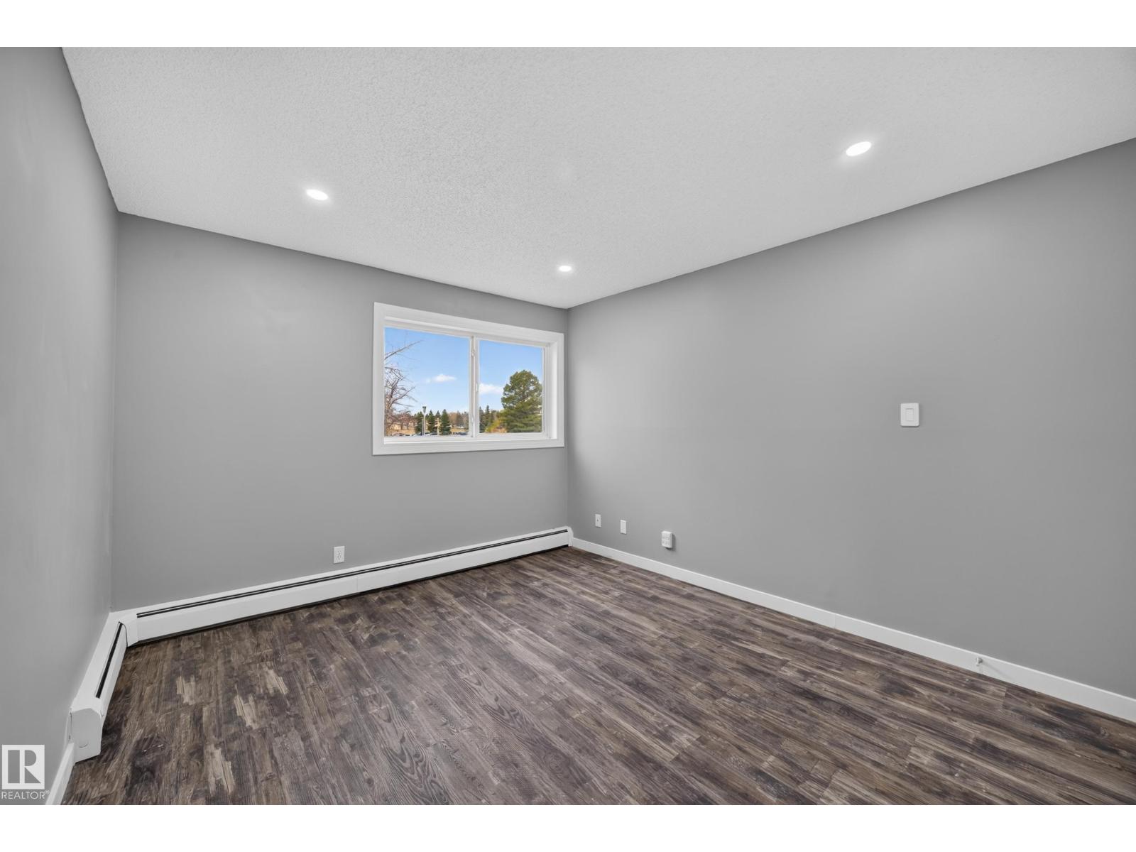 #27 11245 31 Av Nw Property Photo 26
