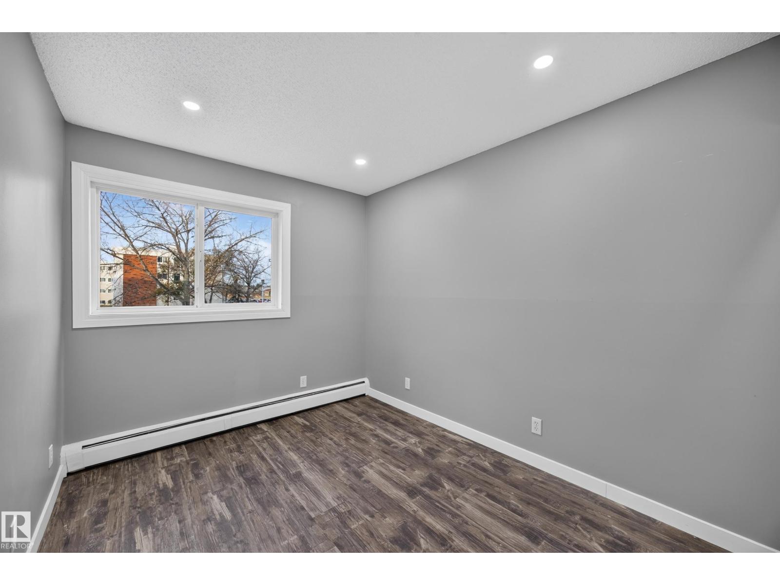 #27 11245 31 Av Nw Property Photo 31