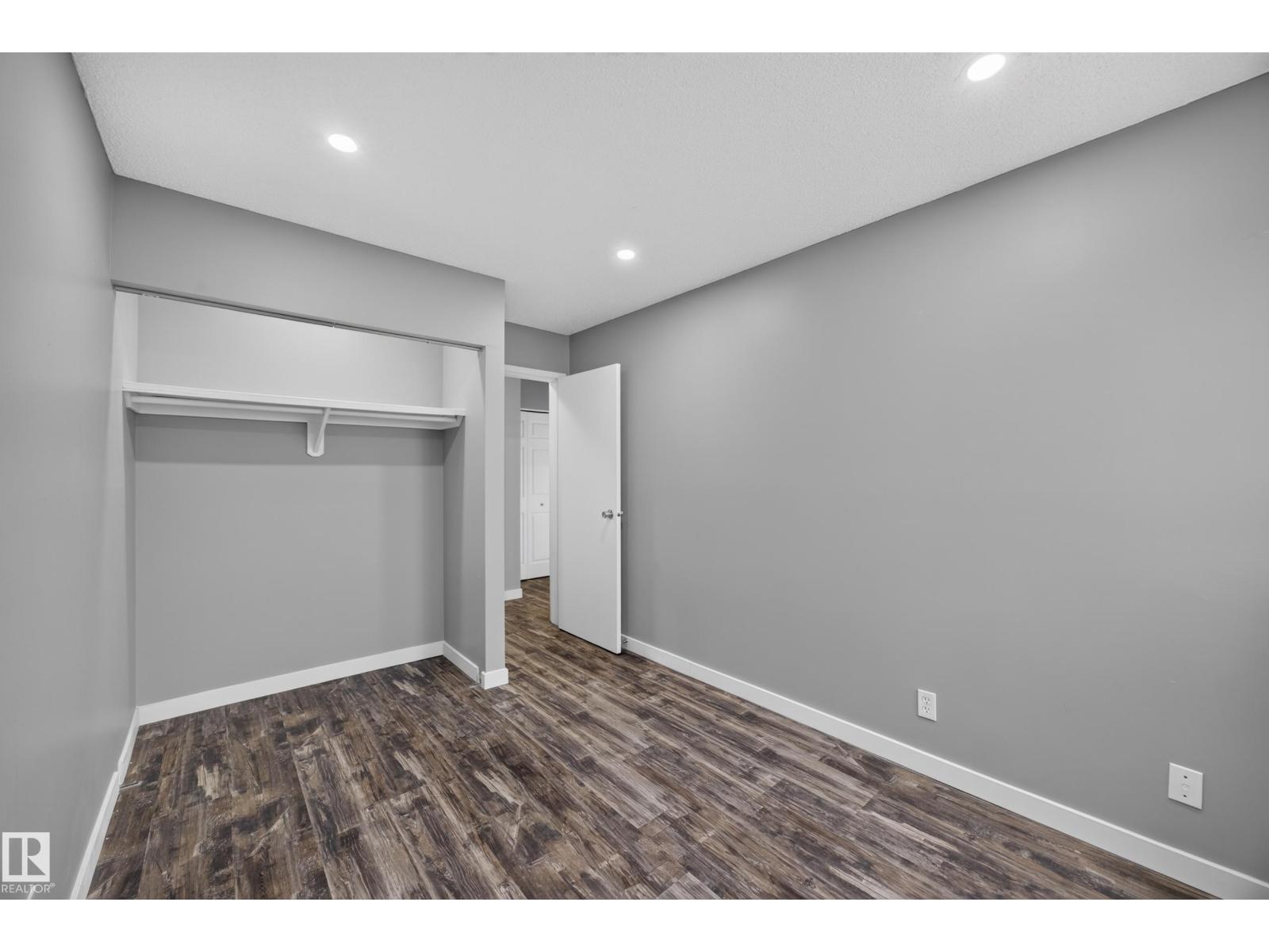 #27 11245 31 Av Nw Property Photo 33