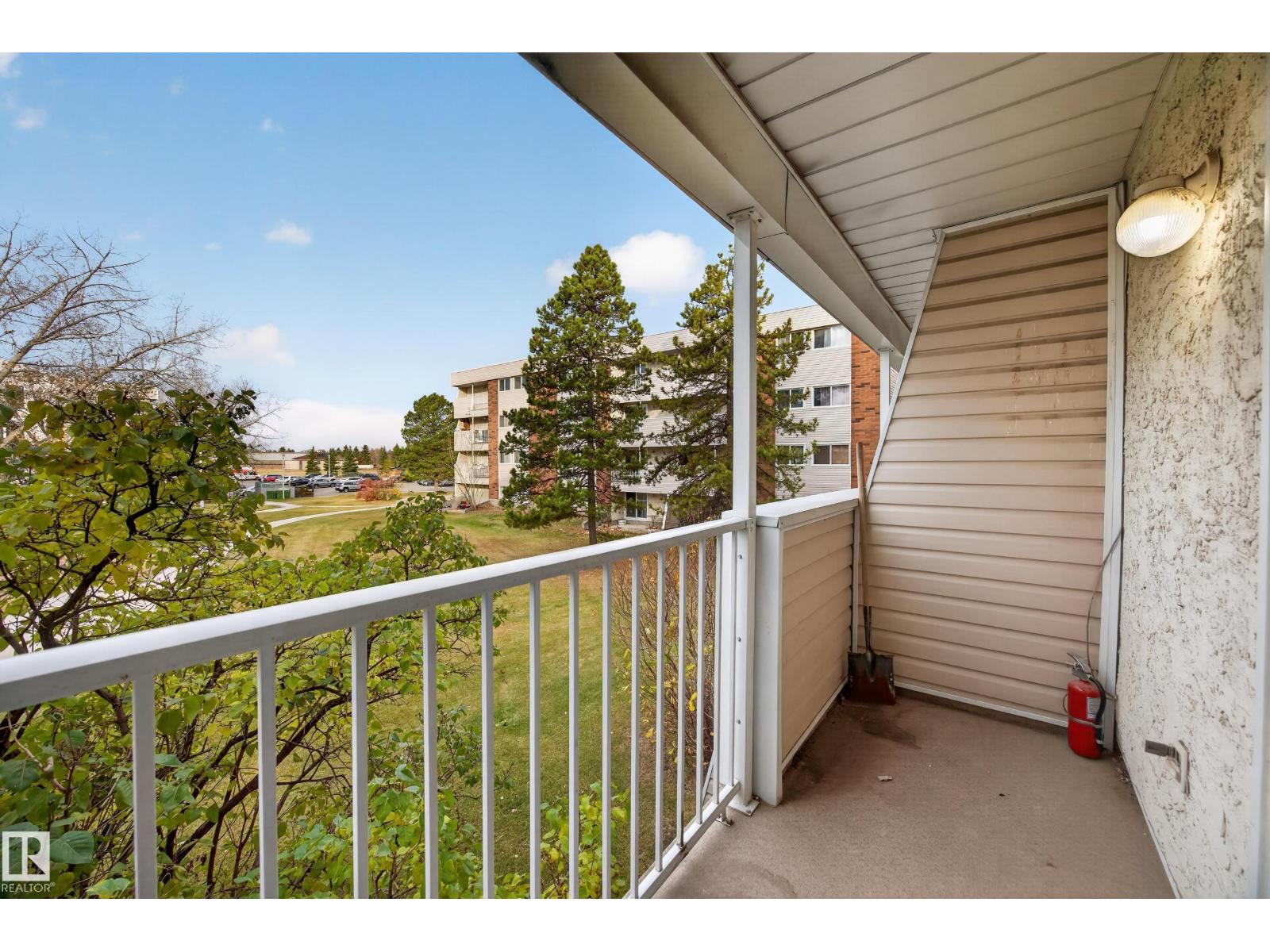 #27 11245 31 Av Nw Property Photo 34