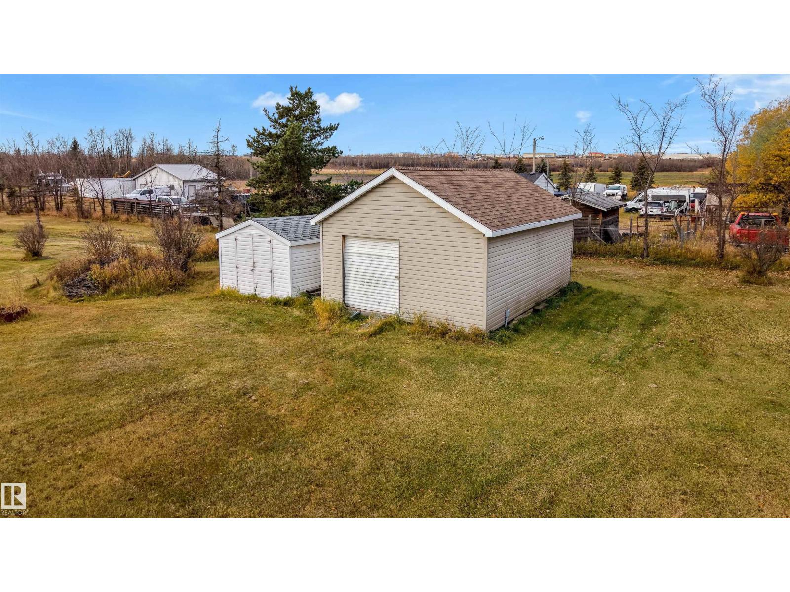 55 50452 Range Road Property Photo 35