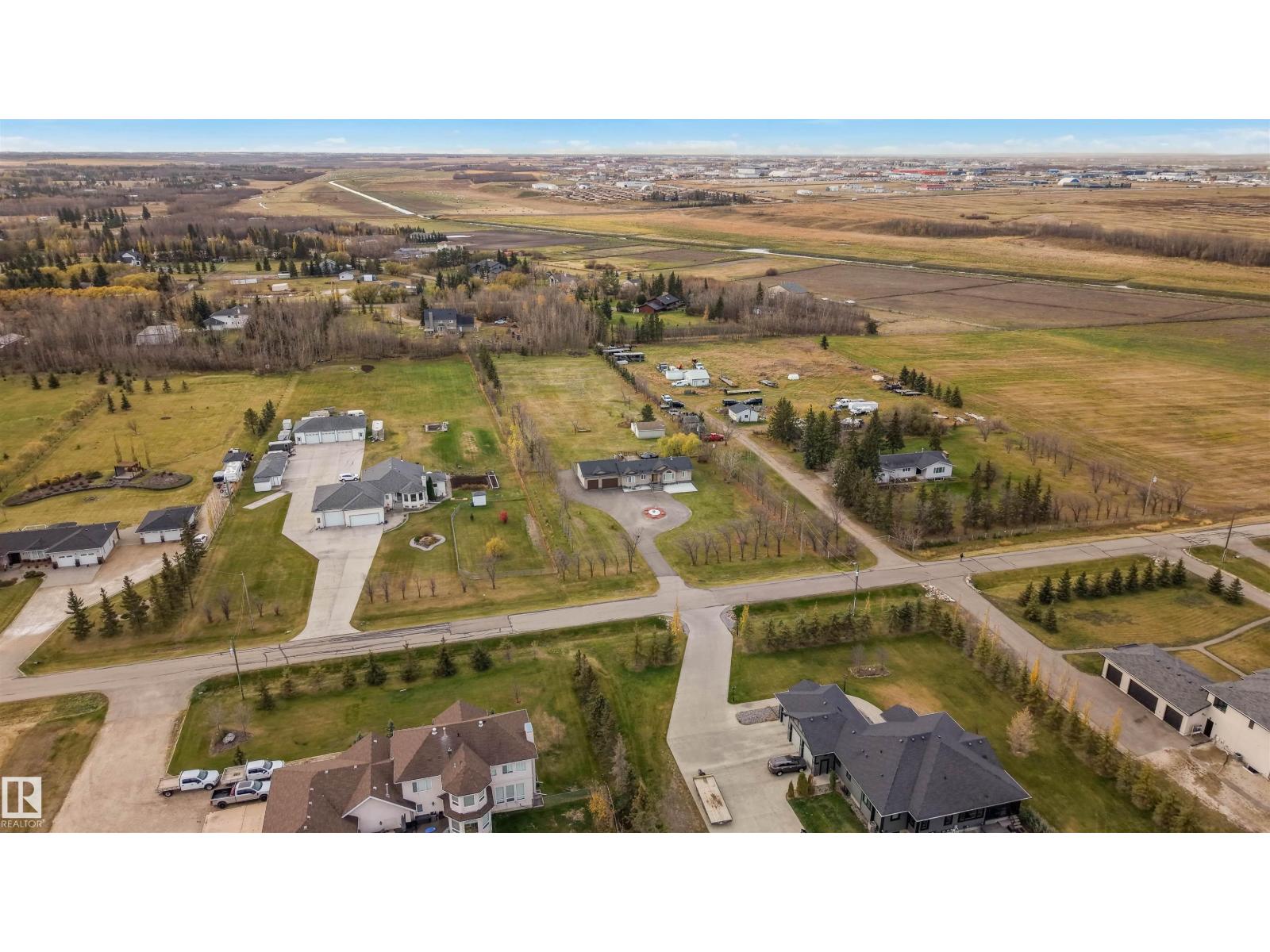 55 50452 Range Road Property Photo 44