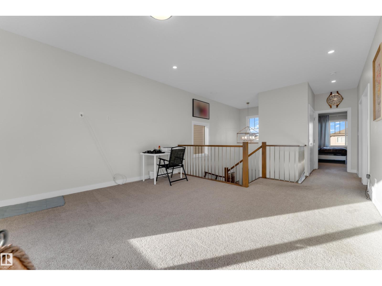 815 Morris Av Property Photo 18