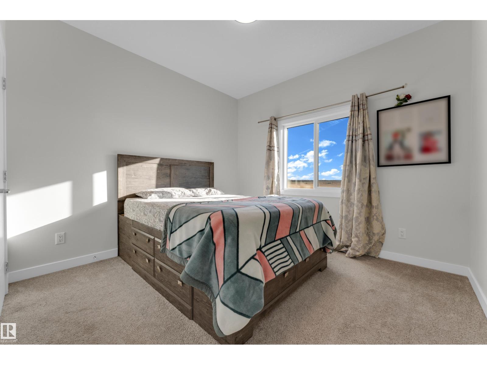 815 Morris Av Property Photo 19