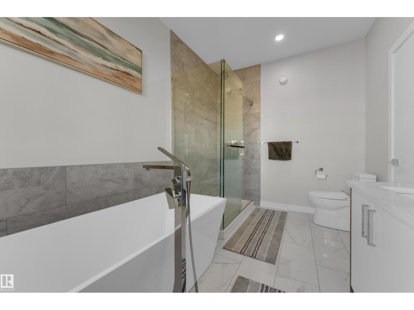 815 Morris Av Property Photo 28
