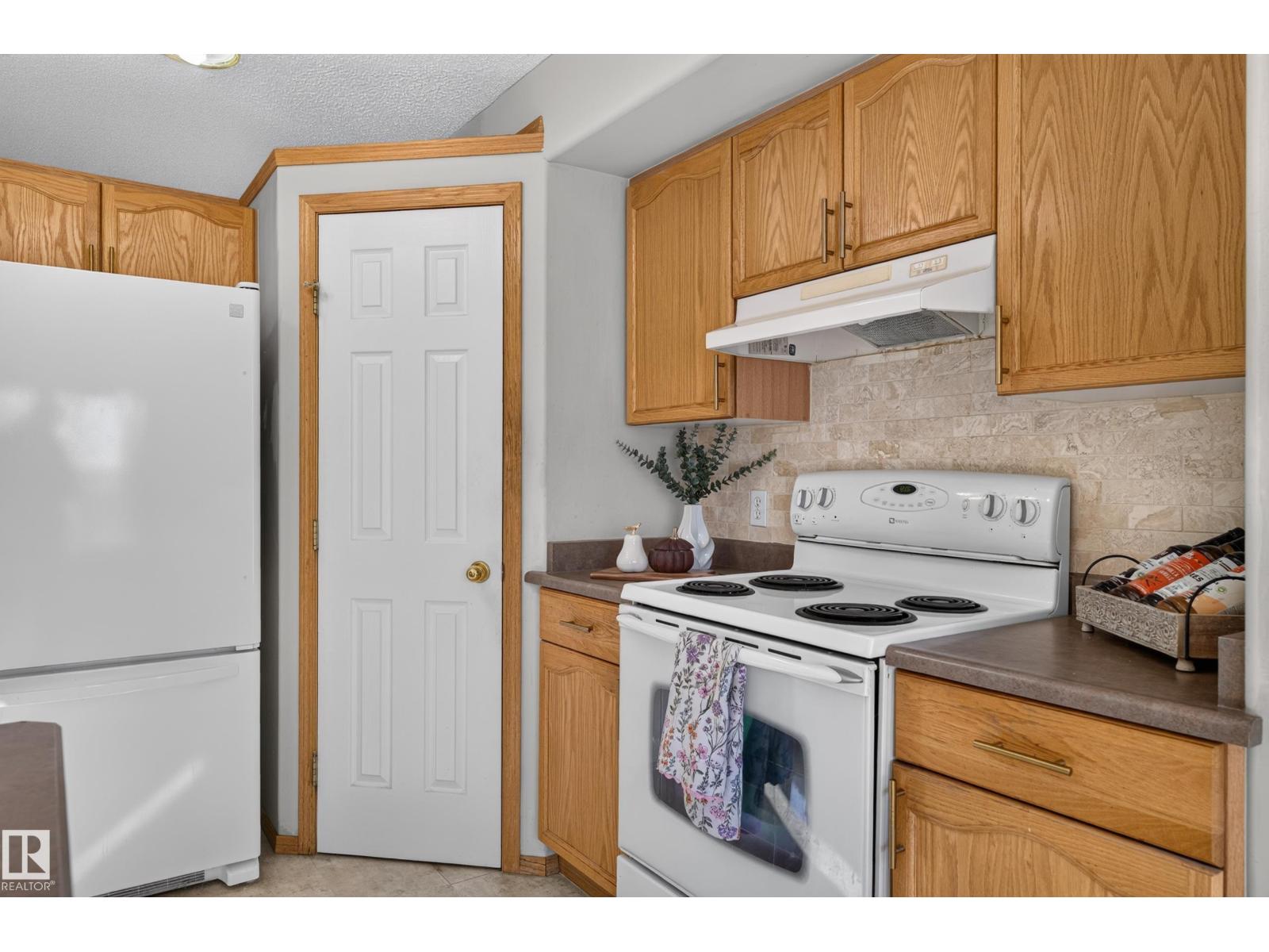 4615 151 Av Nw Property Photo 9