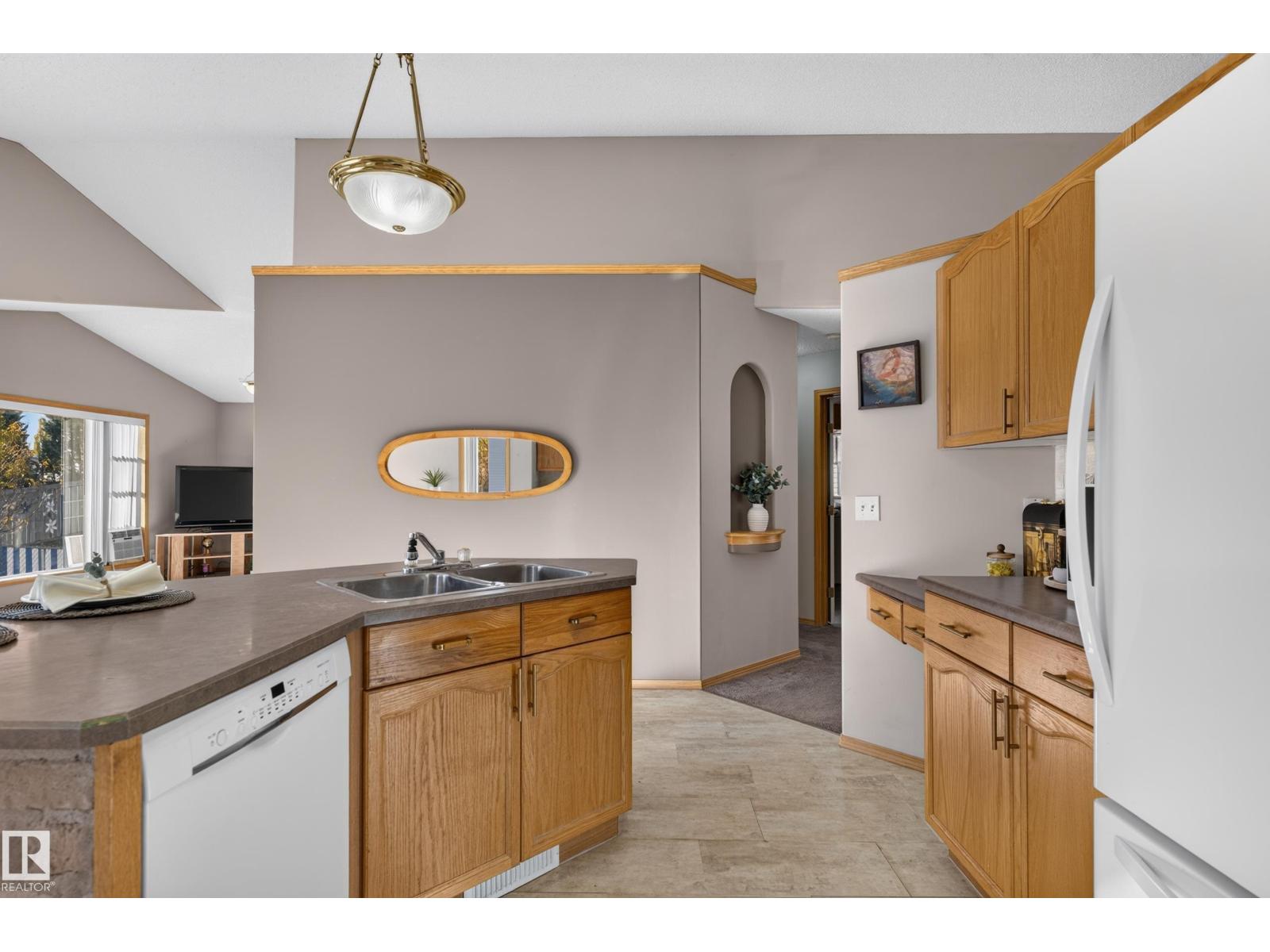 4615 151 Av Nw Property Photo 10