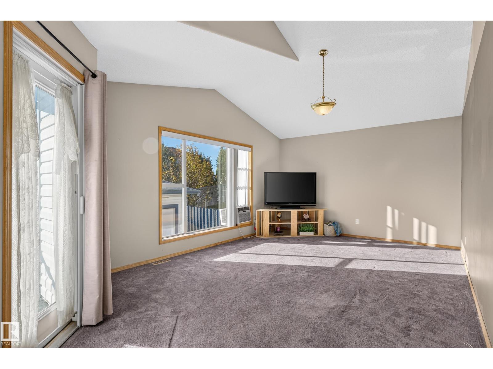 4615 151 Av Nw Property Photo 15