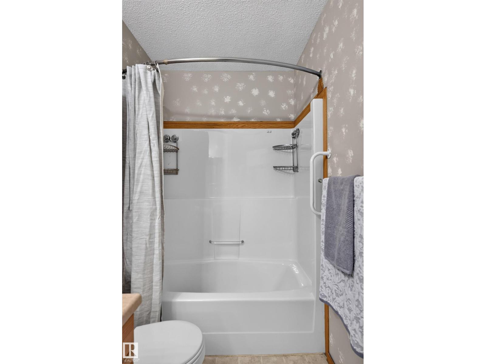 4615 151 Av Nw Property Photo 23
