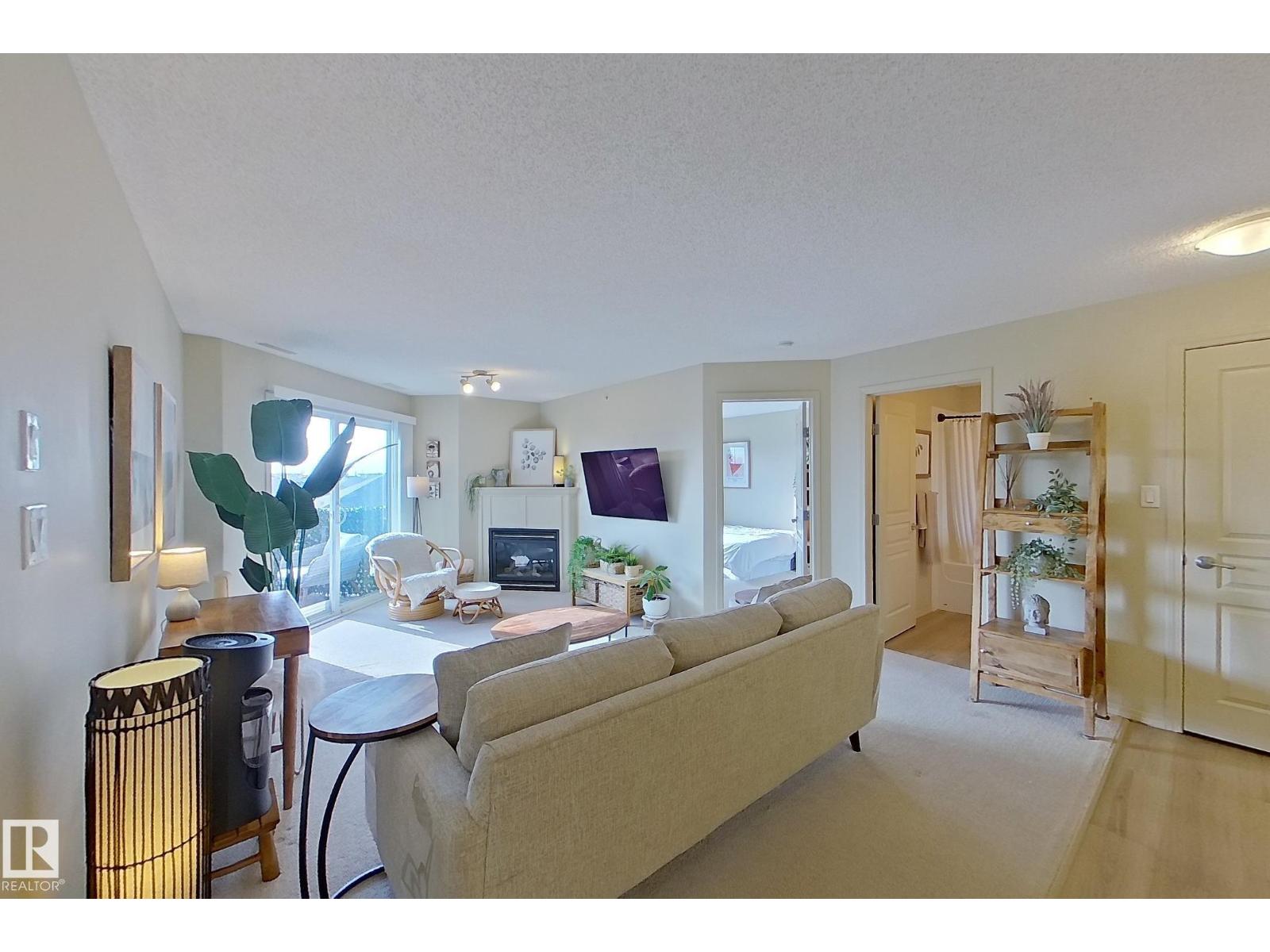 #328 16035 132 St Nw Property Photo 10