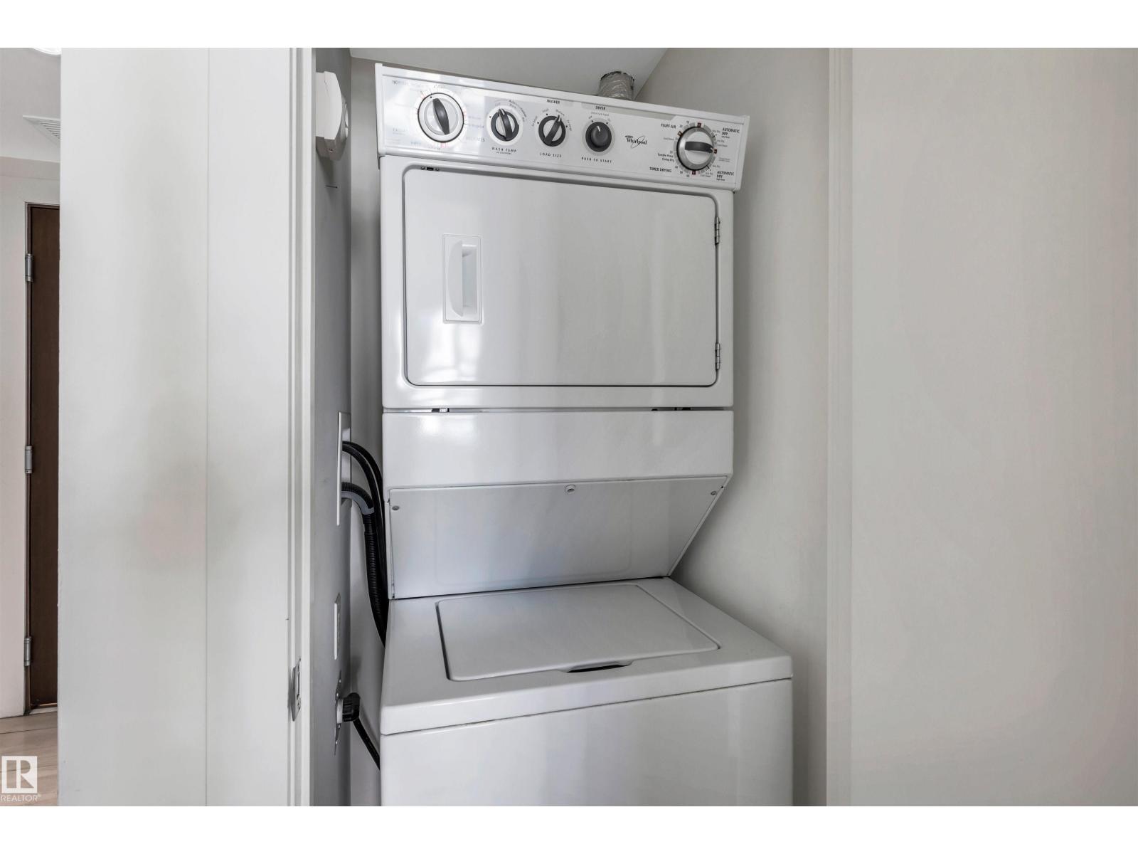#501 2606 109 St Nw Property Photo 30