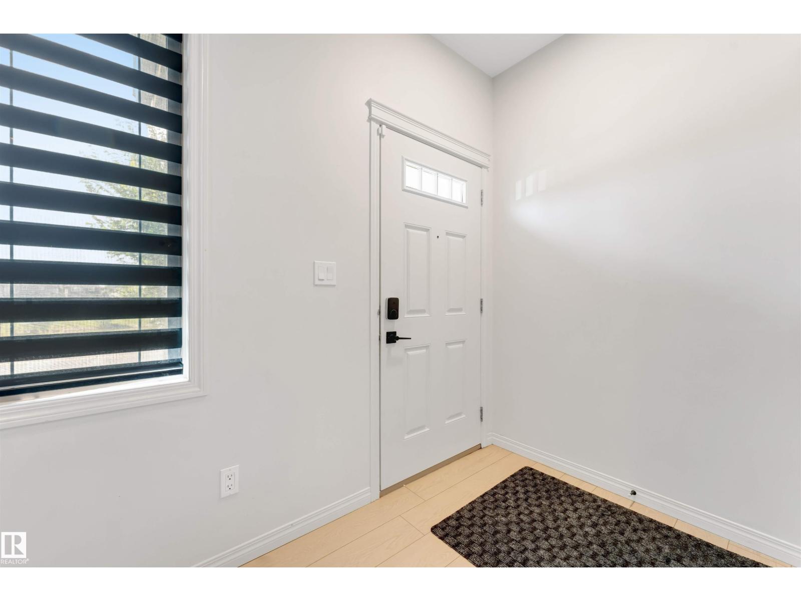 1263 Watt Dr Sw Property Photo 2