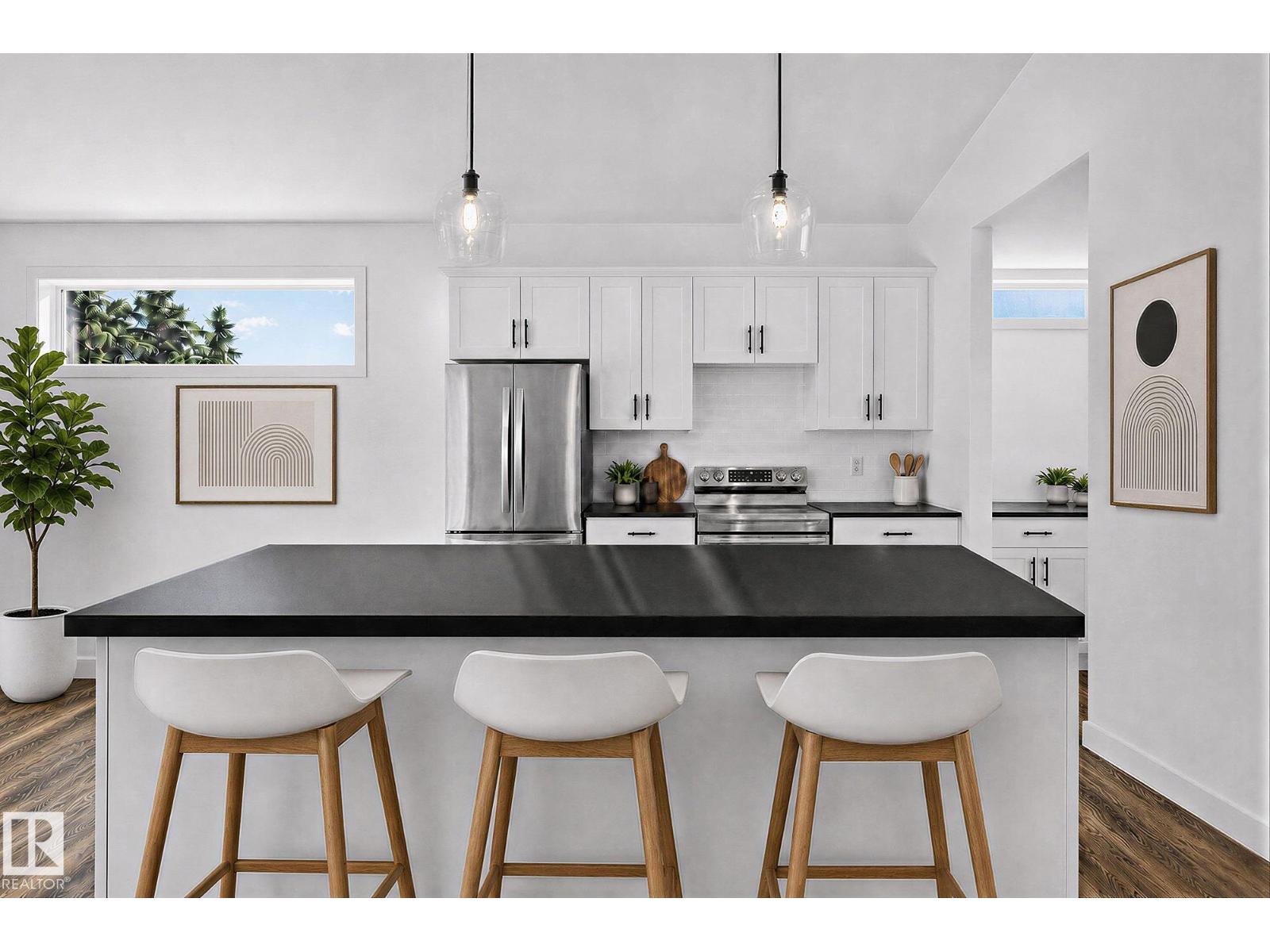 4804 53 Av Property Photo 8