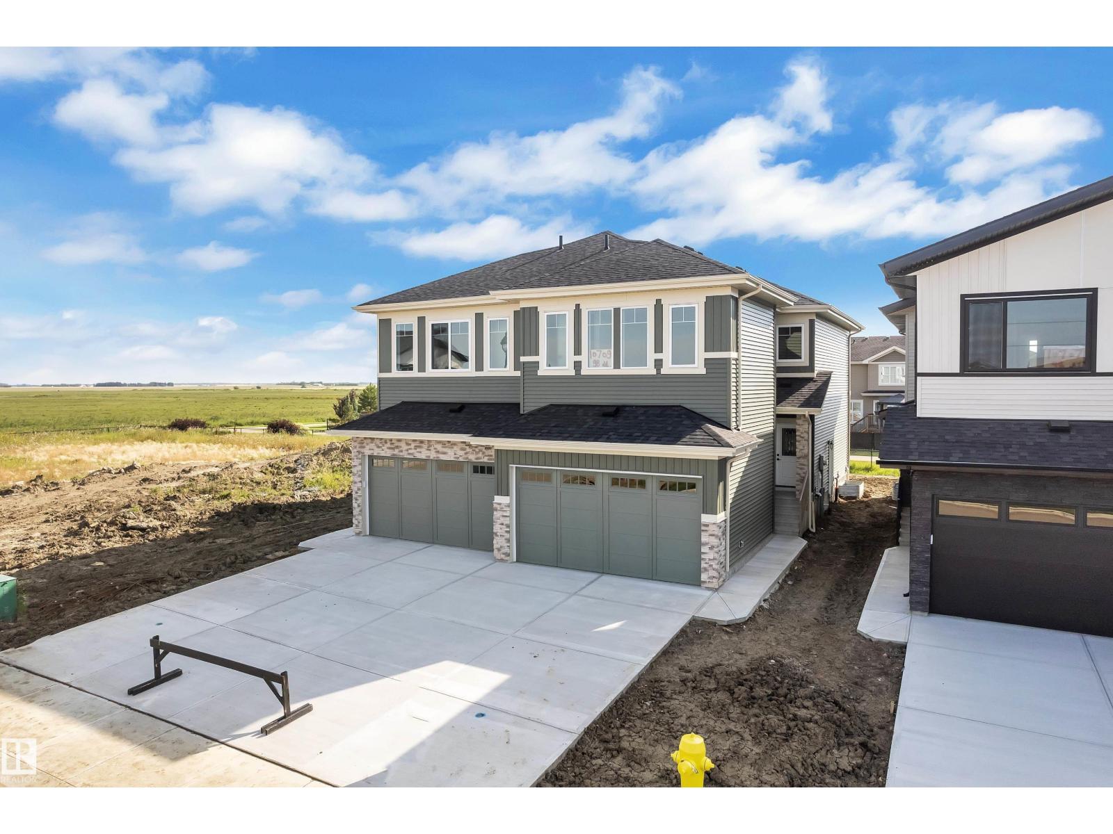 10711 98 St Property Photo 25