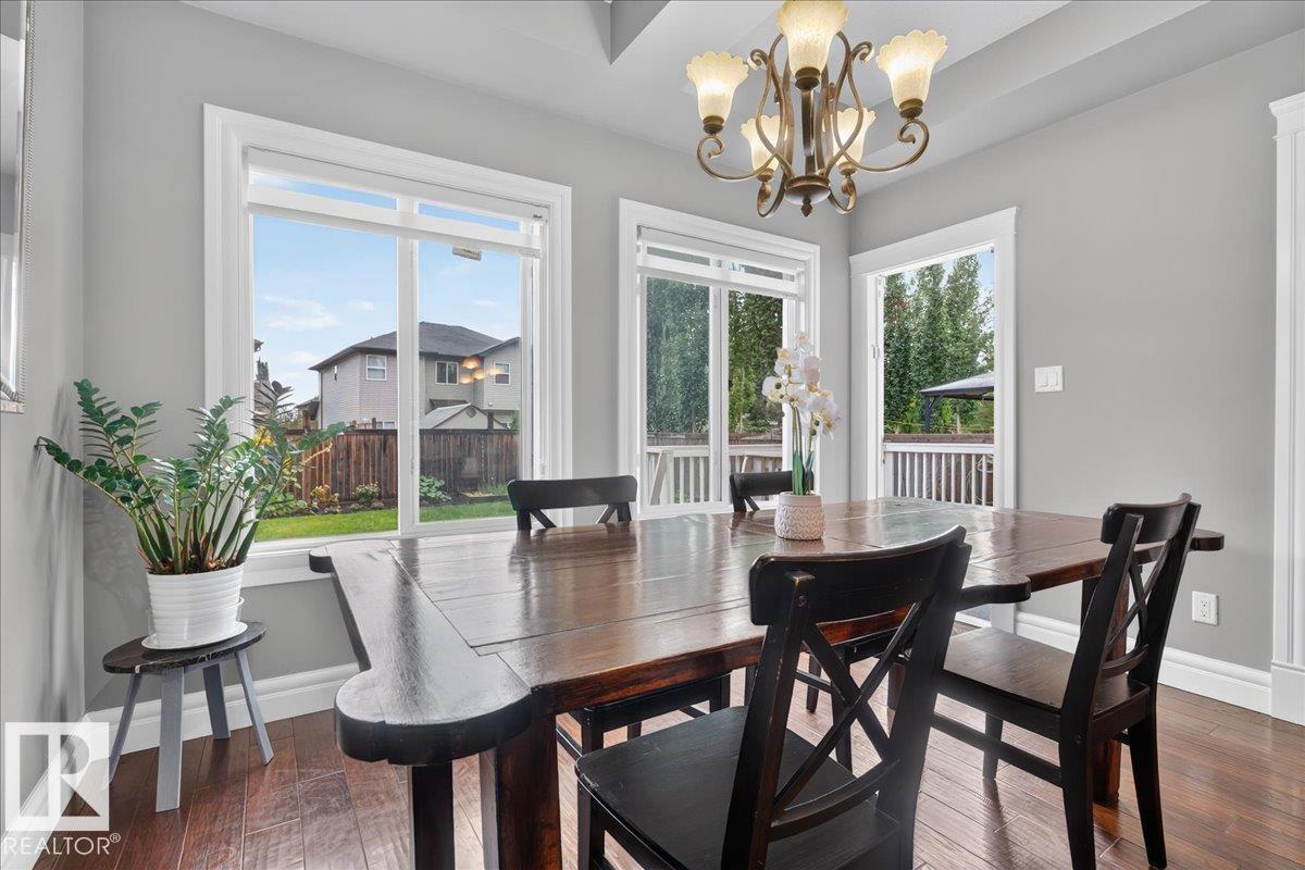 11408 15 Av Sw Property Photo 21