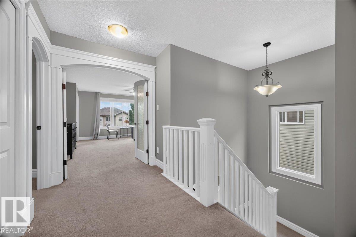 11408 15 Av Sw Property Photo 25