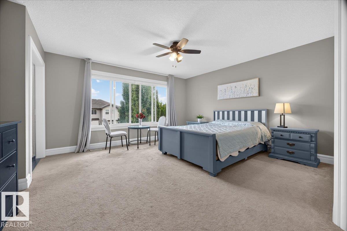 11408 15 Av Sw Property Photo 27