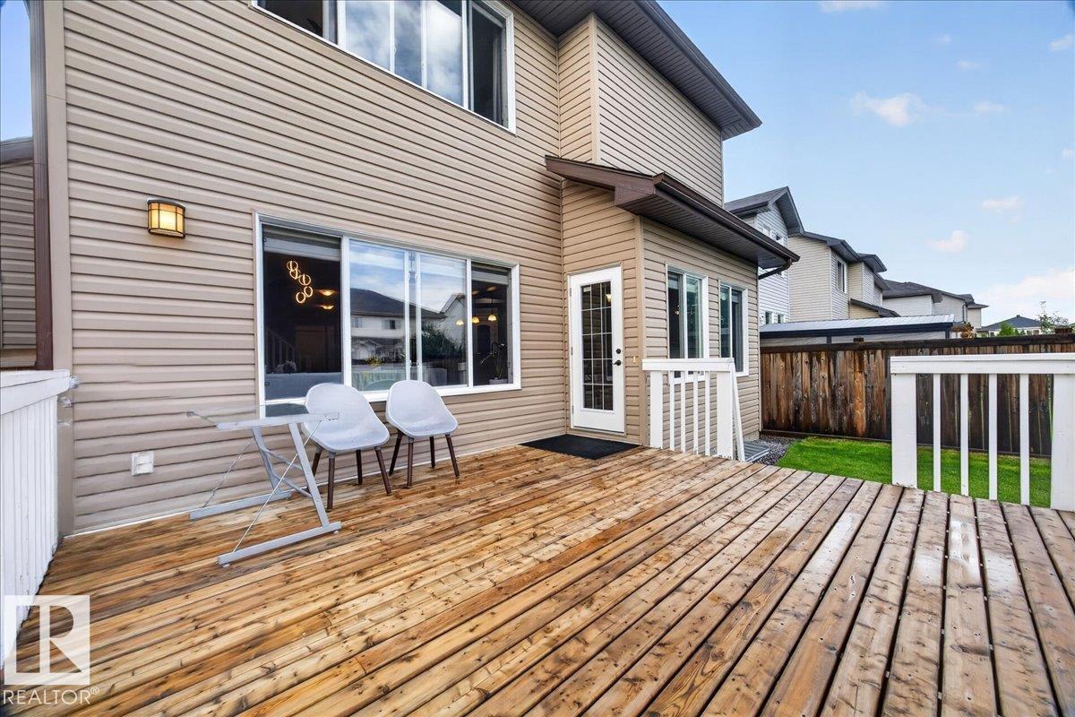 11408 15 Av Sw Property Photo 42