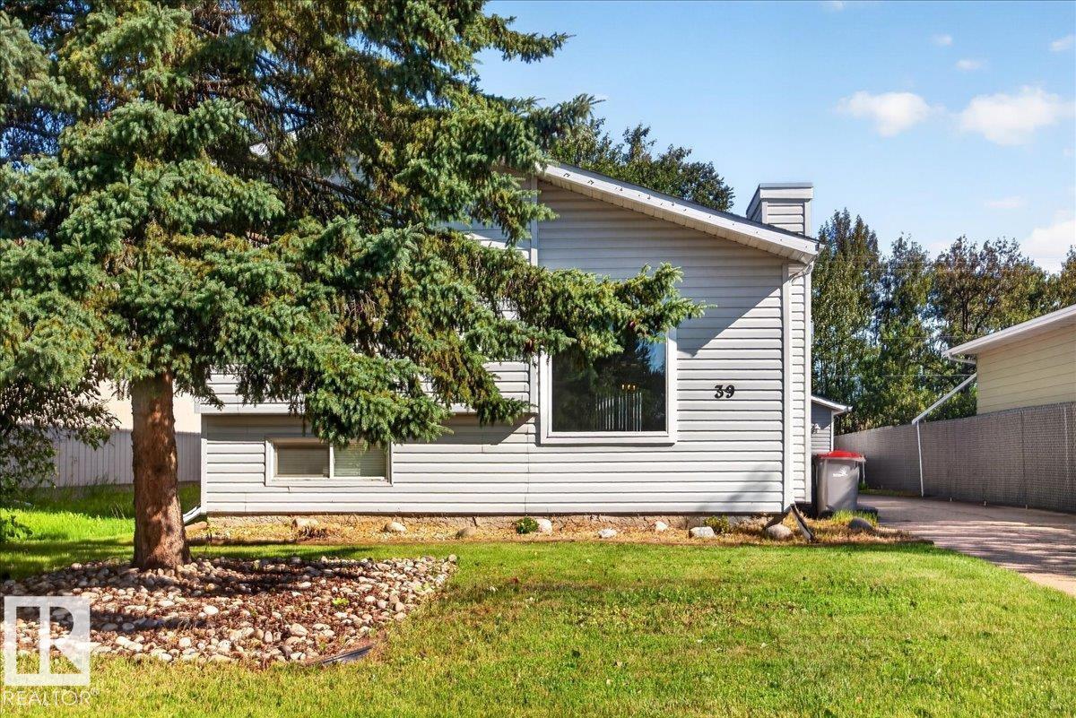 39 Mcnabb Cr Property Photo 2