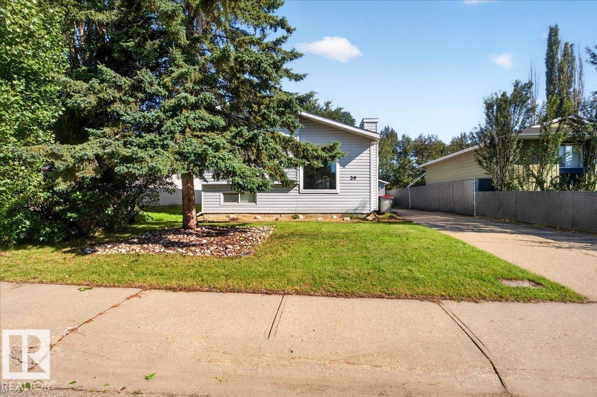 39 Mcnabb Cr Property Photo 4