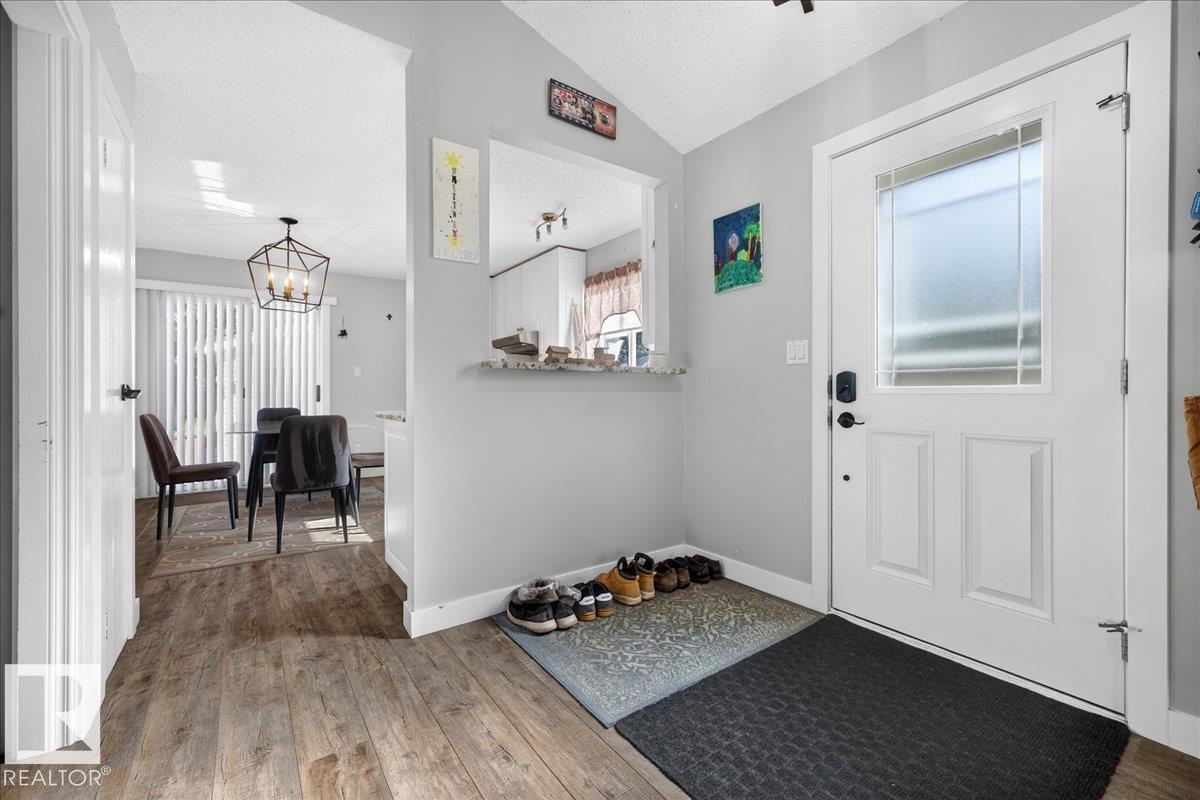39 Mcnabb Cr Property Photo 11