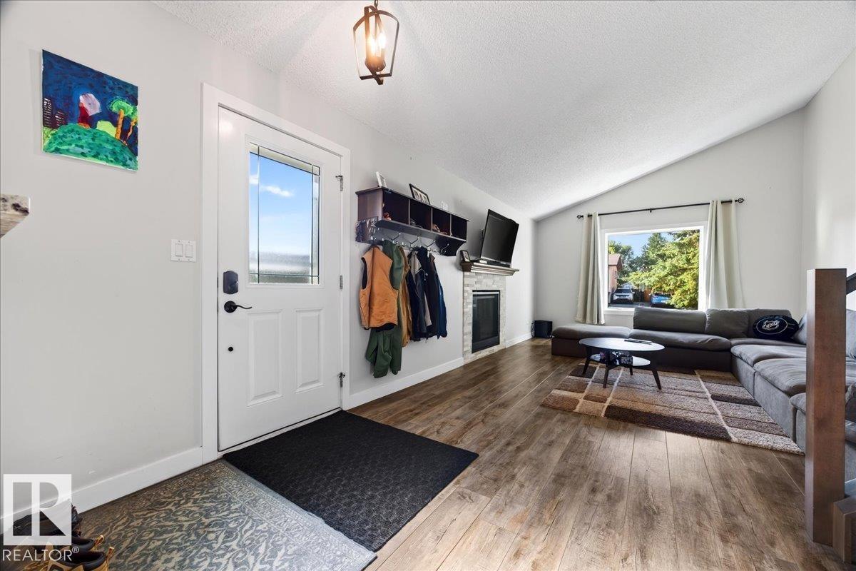 39 Mcnabb Cr Property Photo 13