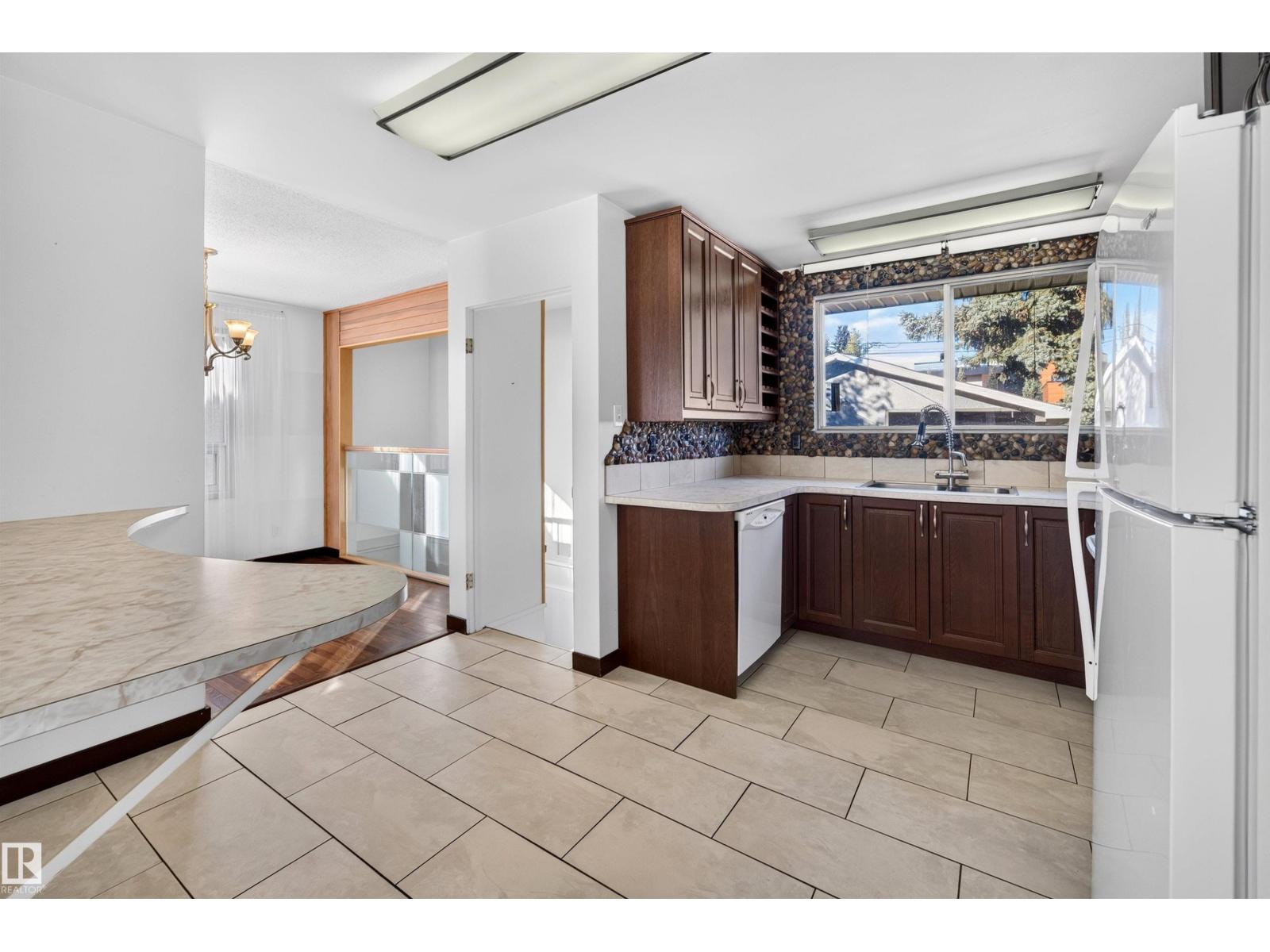 4708 Malmo Rd Nw Property Photo 16