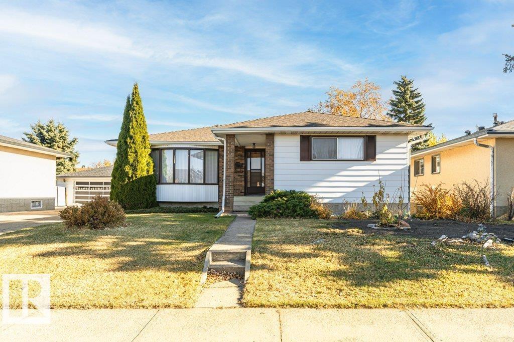 3515 73 ST NW Property Photo 1