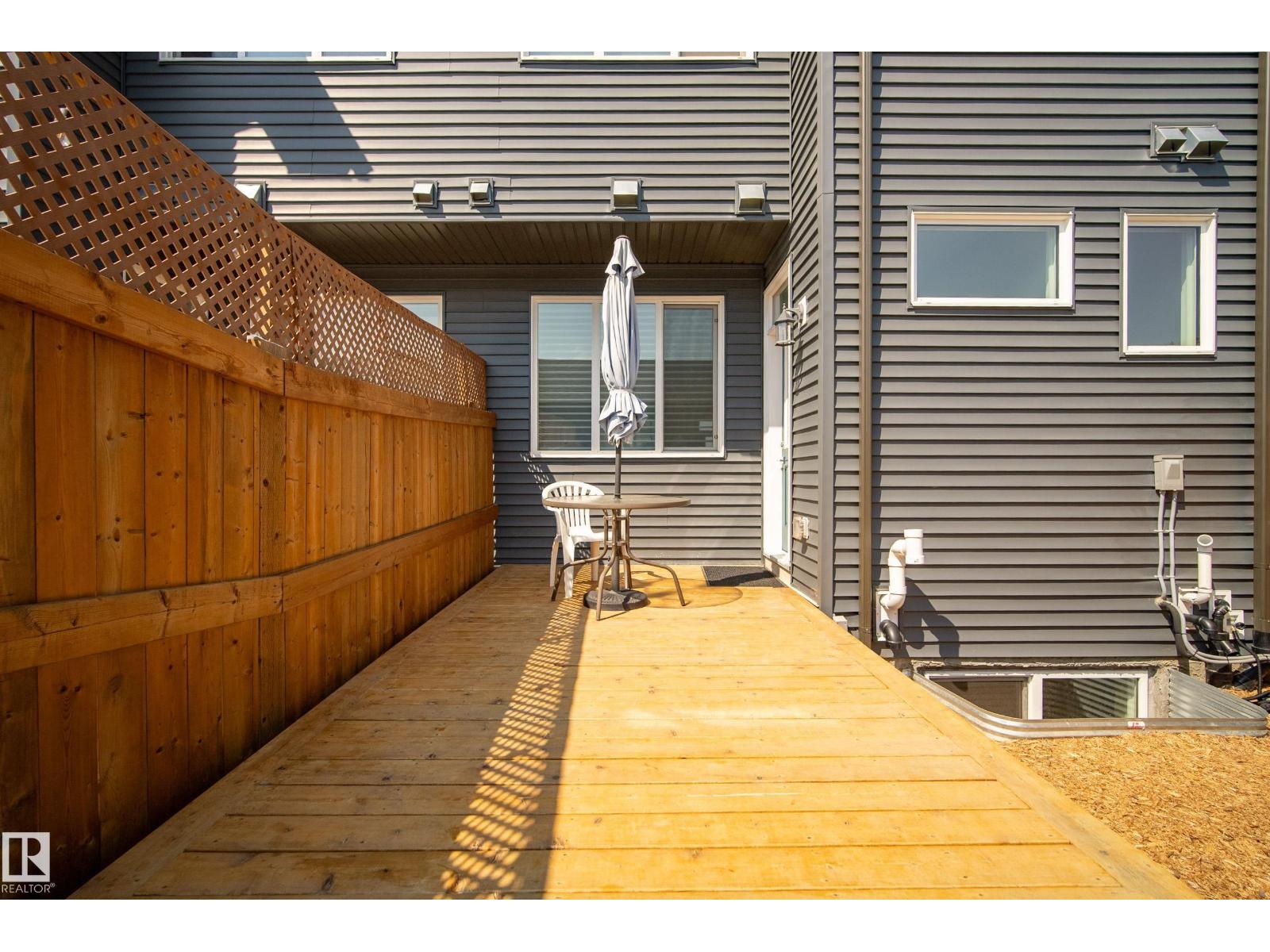 175 Kinglet Bv Nw Property Photo 30