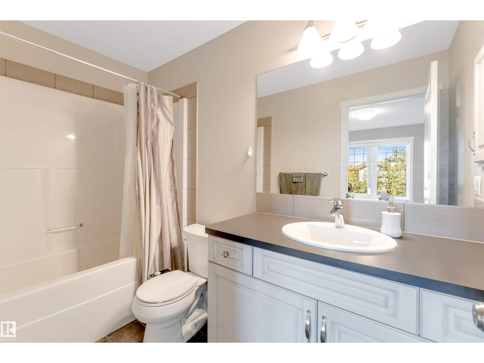 2870 Maple Wy Nw Property Photo 19