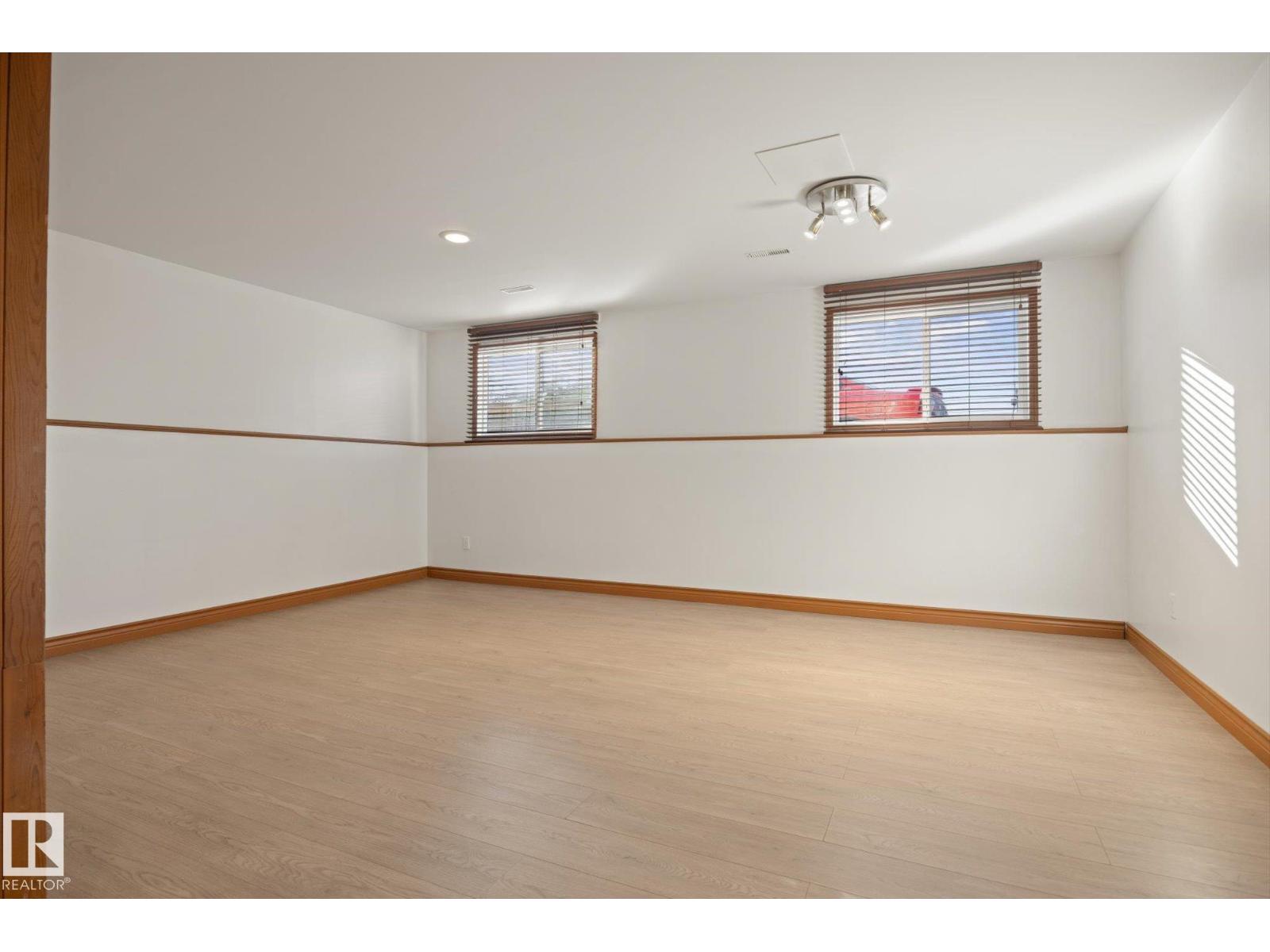 14107 114 St Nw Property Photo 24