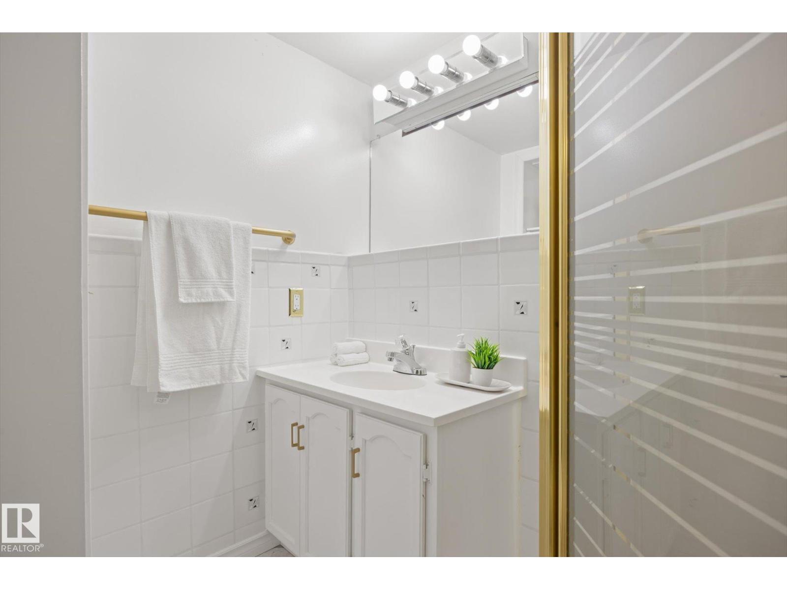 14107 114 St Nw Property Photo 27