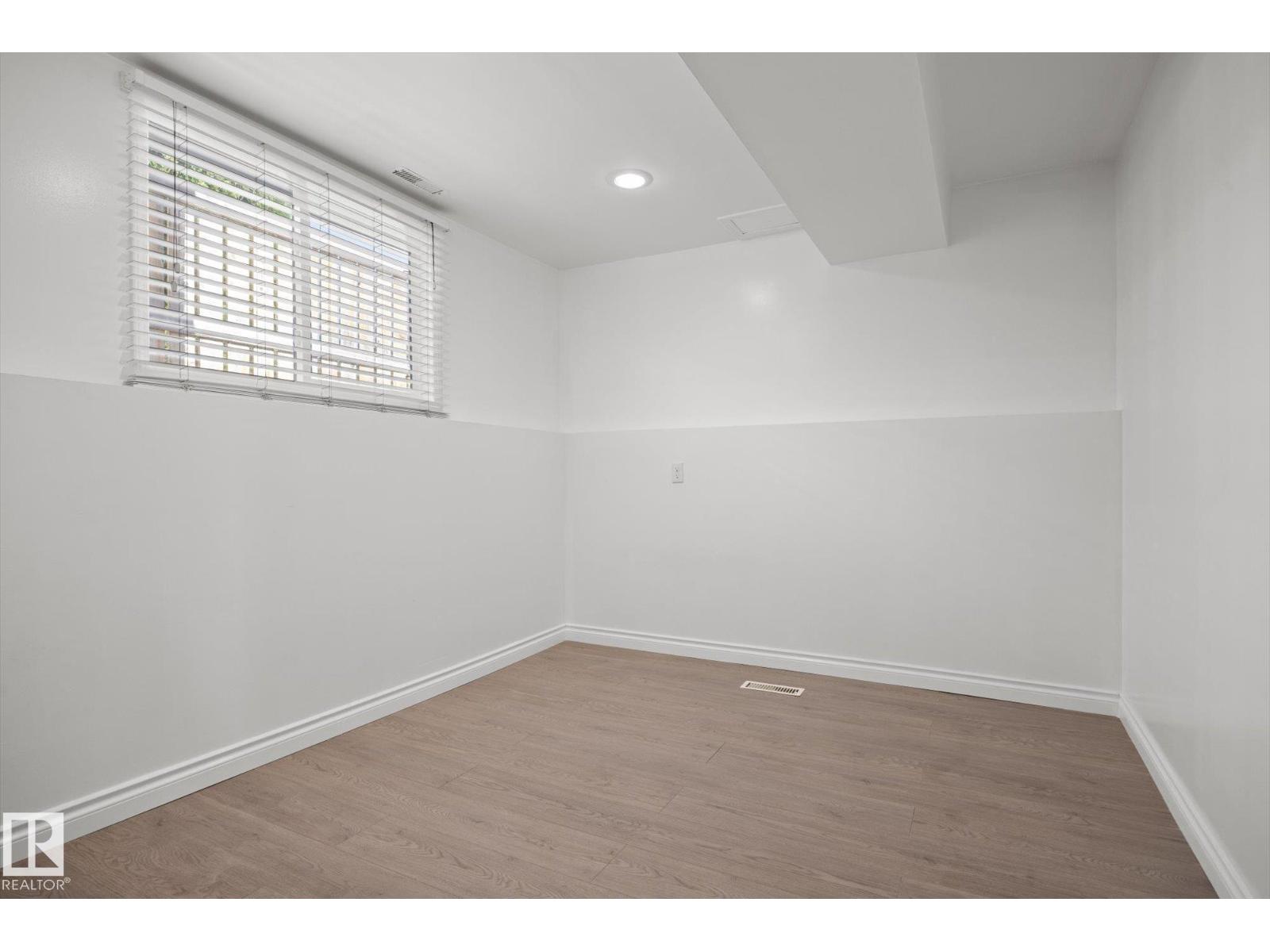14107 114 St Nw Property Photo 28