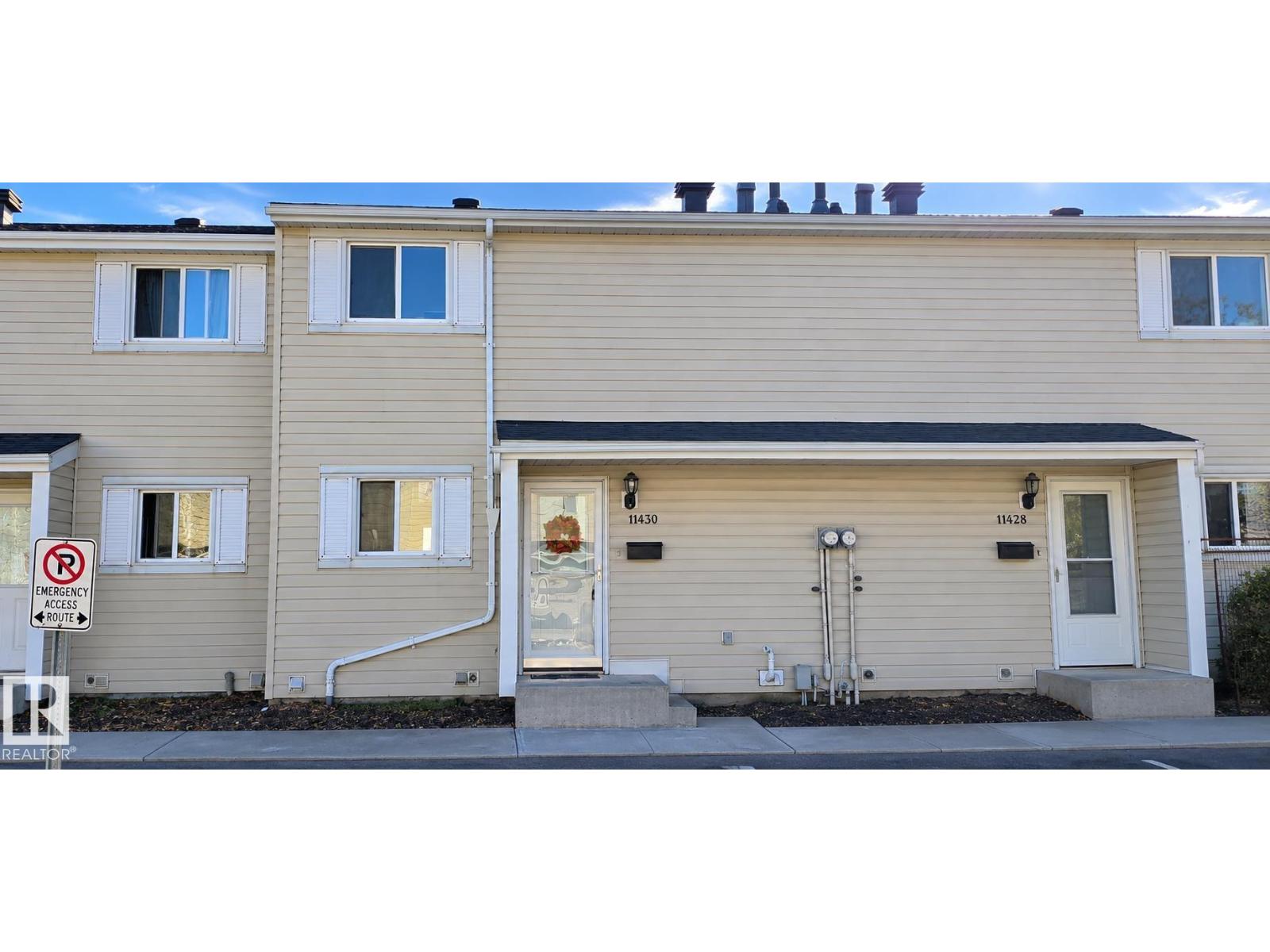 11430 139 AV NW Property Photo 1