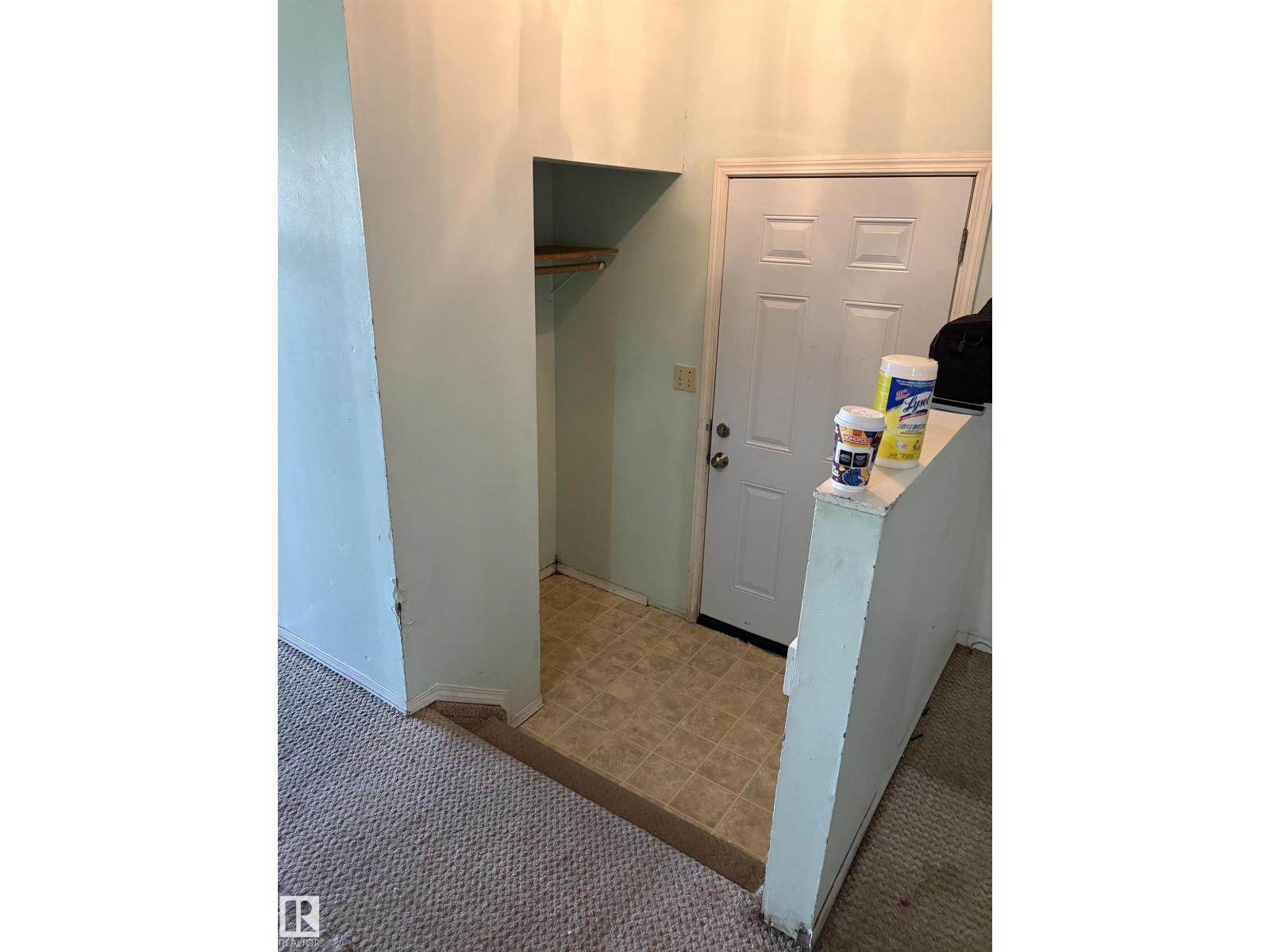 E4513888 Property Photo 6