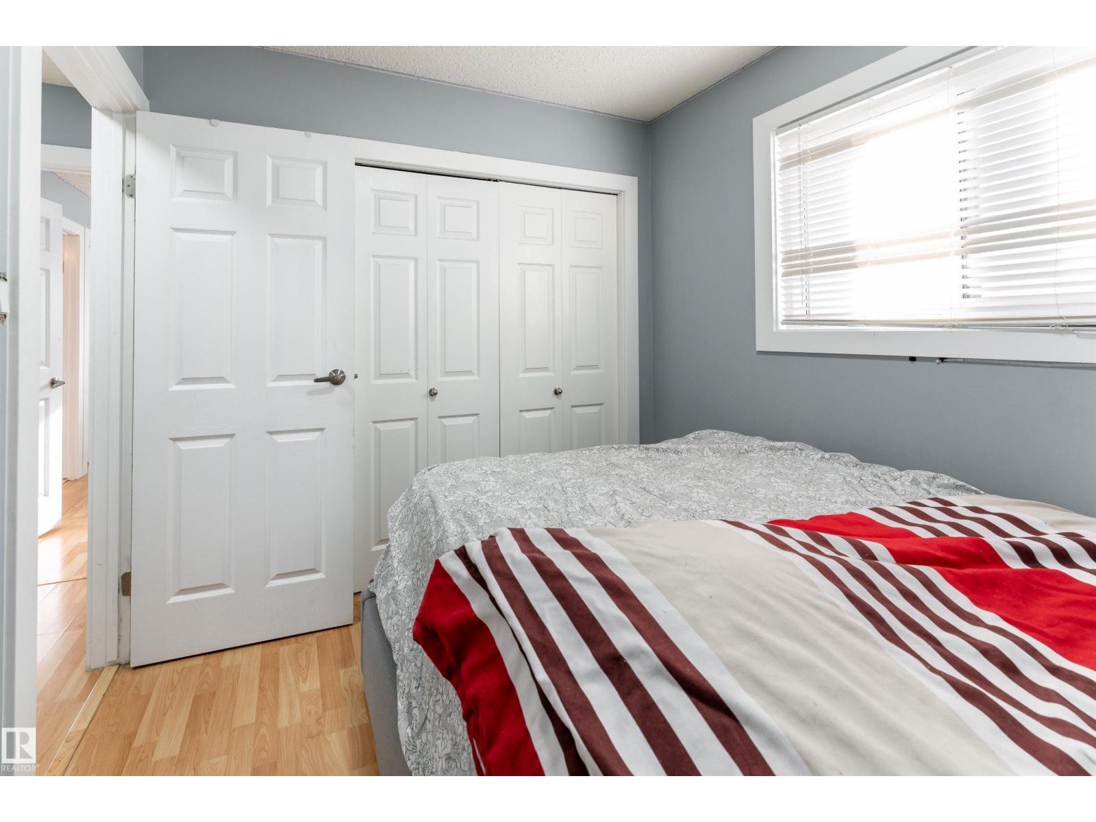 4535 30 Av Nw Property Photo 9