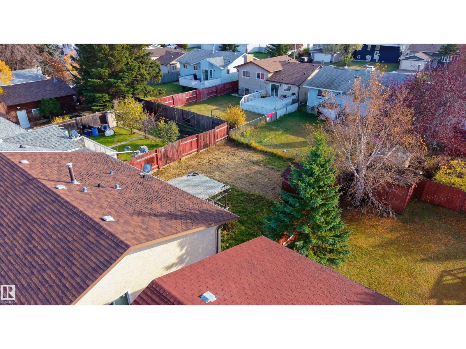 4535 30 Av Nw Property Photo 50