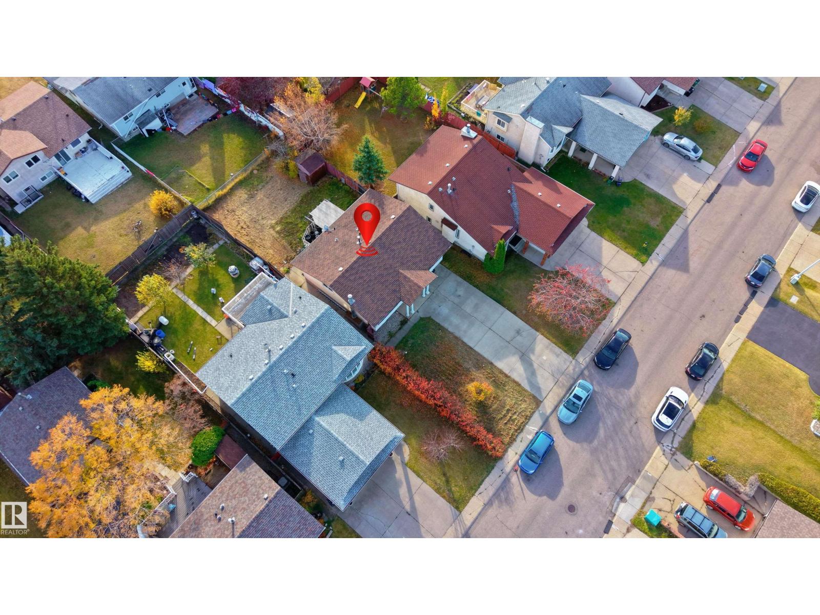 4535 30 Av Nw Property Photo 52
